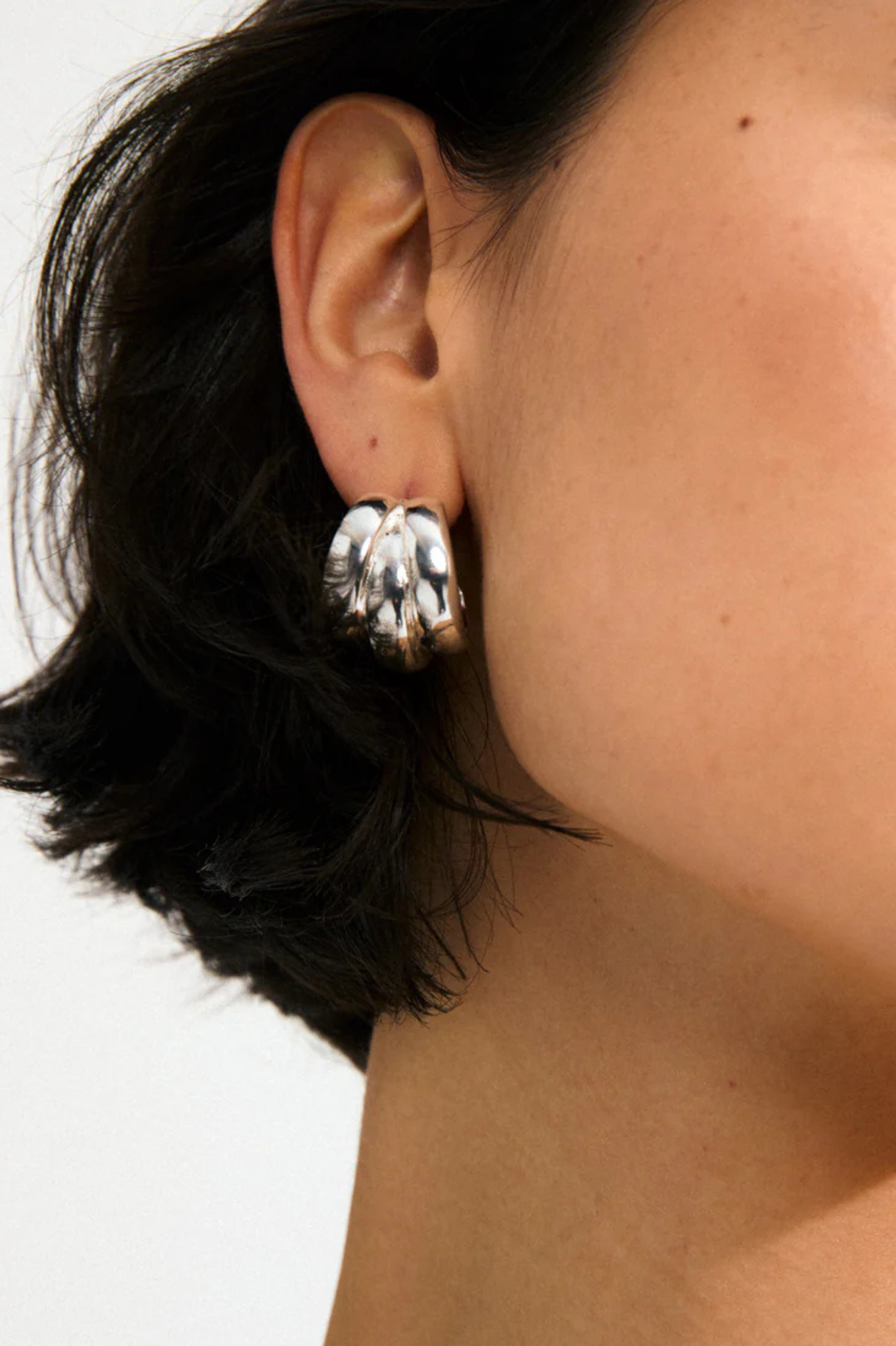 DAMIA EARRINGS - SILVER