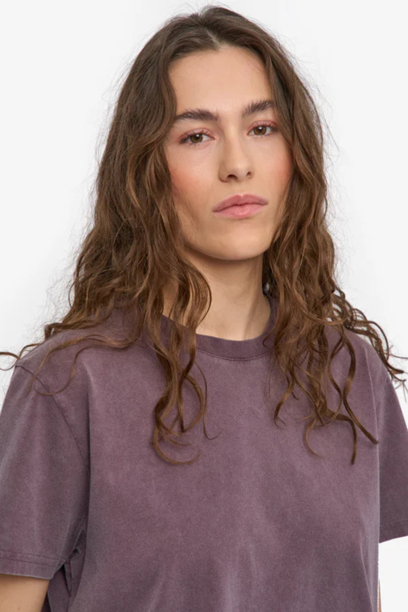 ORGANIC BOXY CROP T-SHIRT - FADED GRAPE