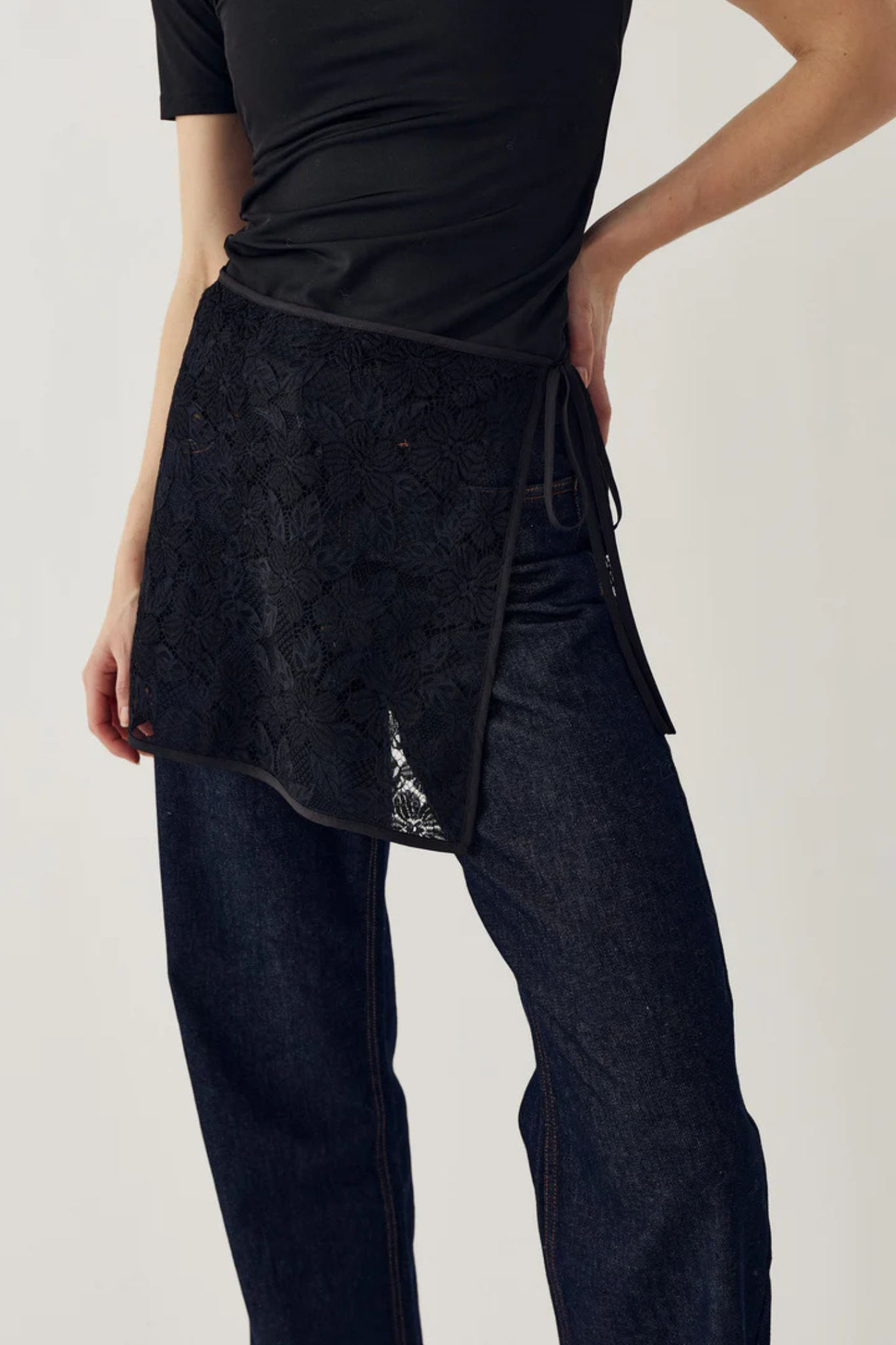 MARCI SKIRT - BLACK