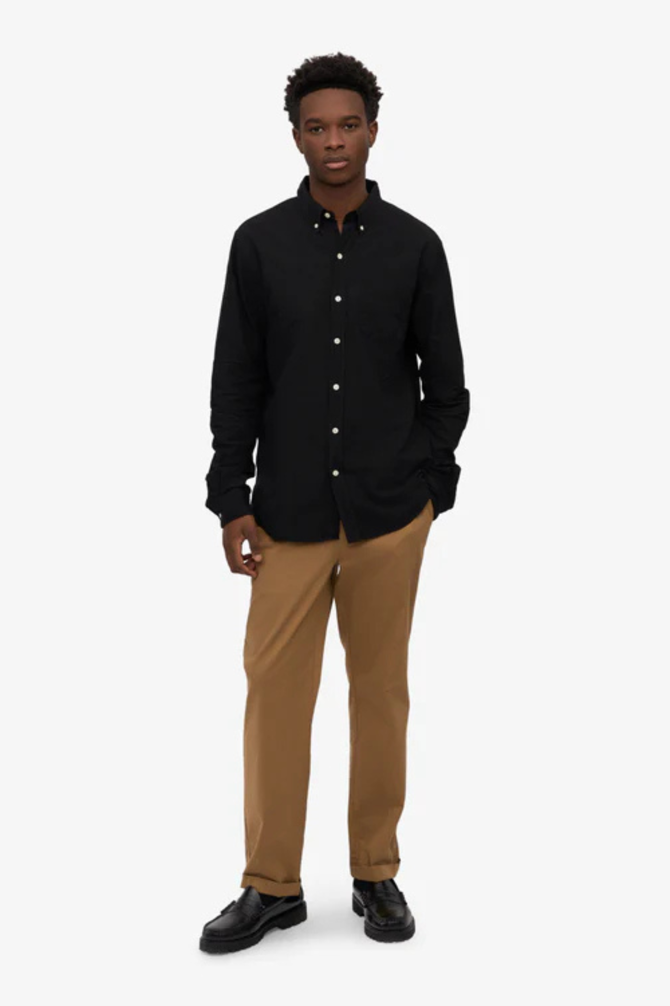 ORGANIC BUTTON DOWN SHIRT - DEEP BLACK