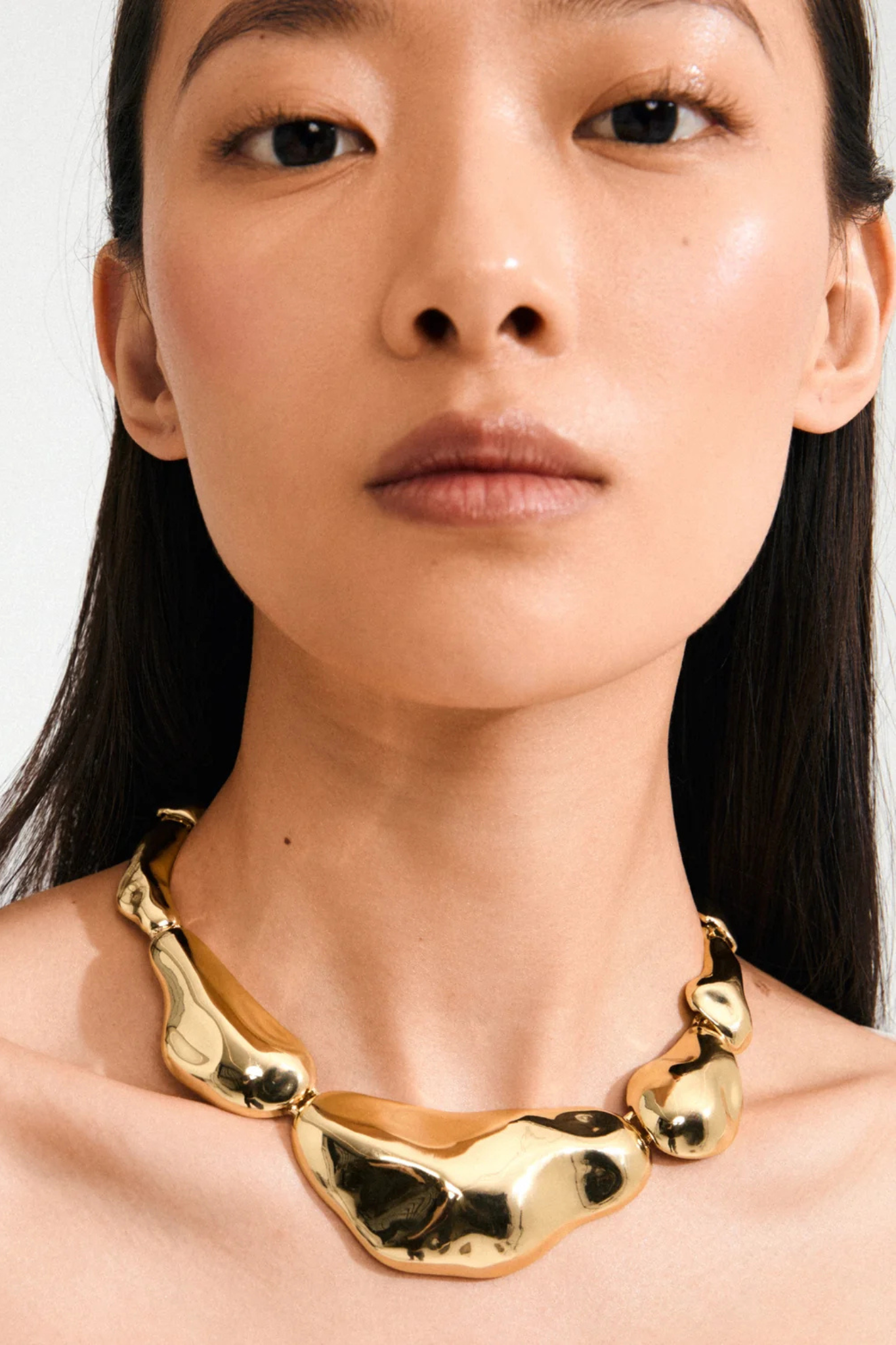 FREE STATEMENT NECKLACE - GOLD