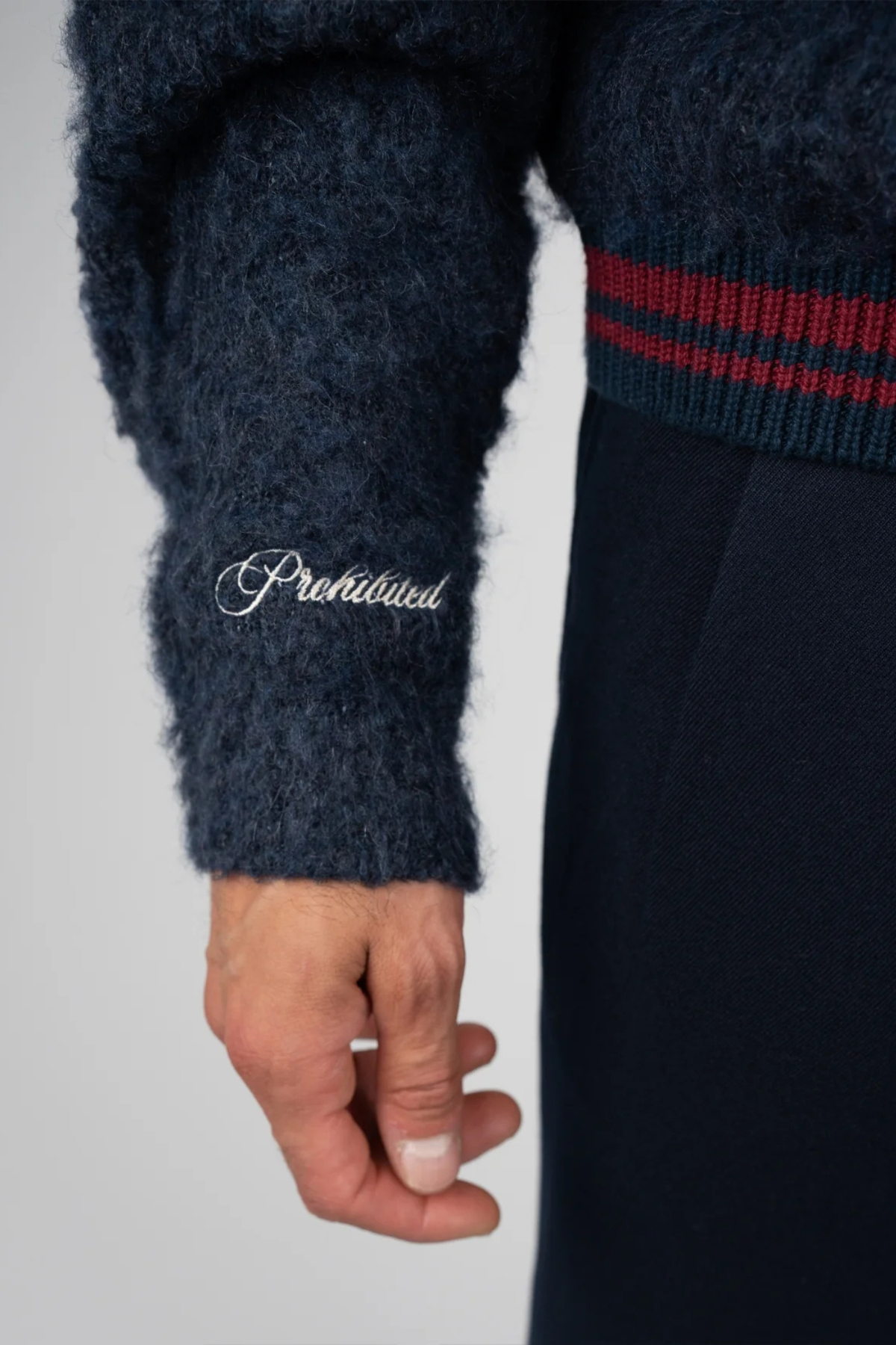 FUZZY KNIT SWEATER - MIDNIGHT BLUE