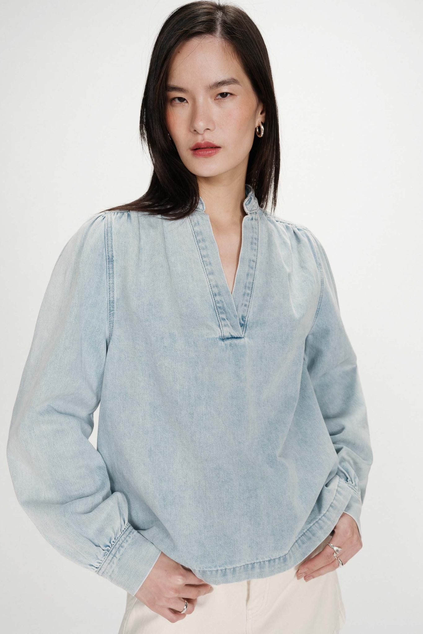 VALORY BLOUSE - SKY BLUE