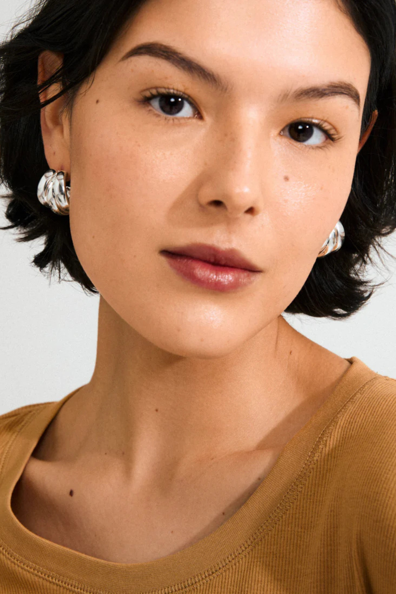 DAMIA EARRINGS - SILVER