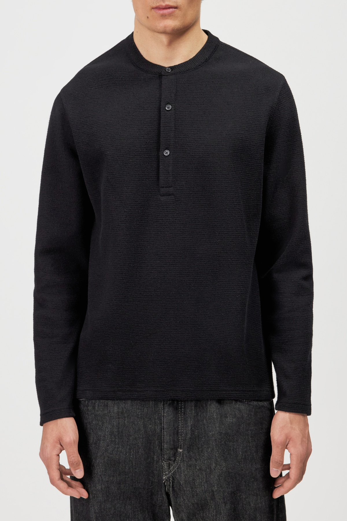 MALIOR SWEATER - BLACK