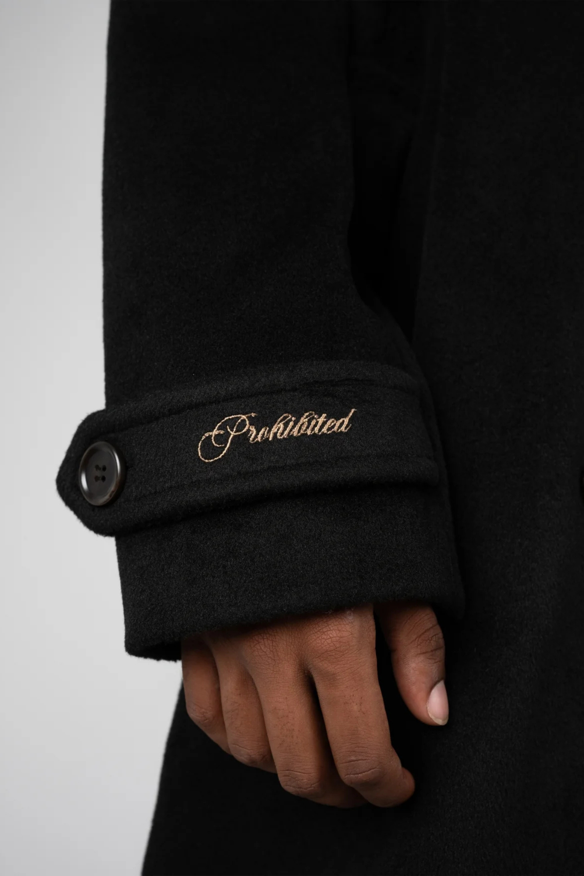 LODGE COAT - BLACK
