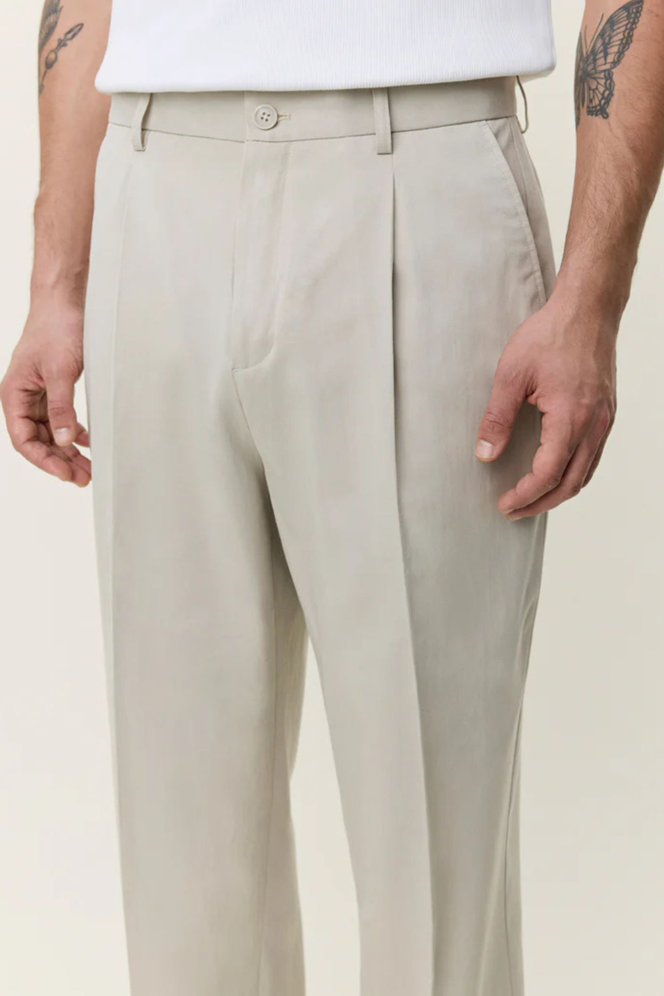 PLEATED TWILL SUIT PANTS - LIGHT SAND
