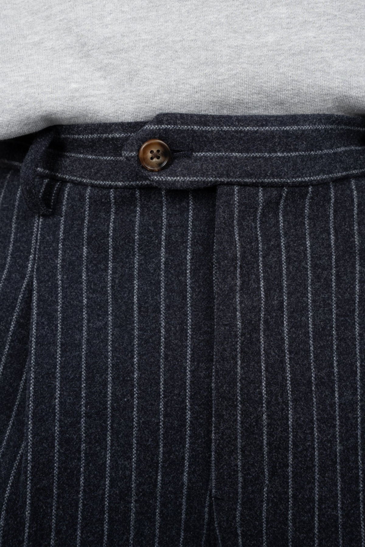 REVIVAL PINSTRIPE PLEATED PANTS - BLUEISH GREY