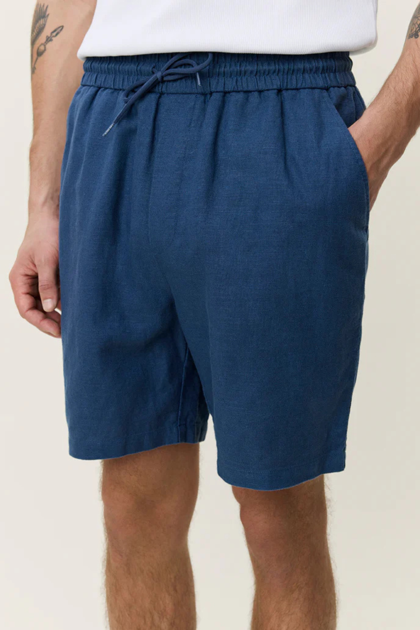 DRAWSTRING LININ SHORTS - DARK DENIM BLUE