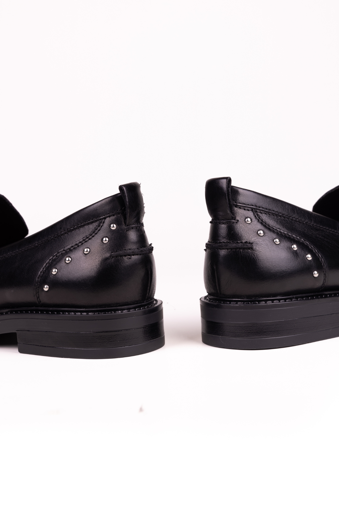 LIBRA STUD MAYA SHOES - NERO