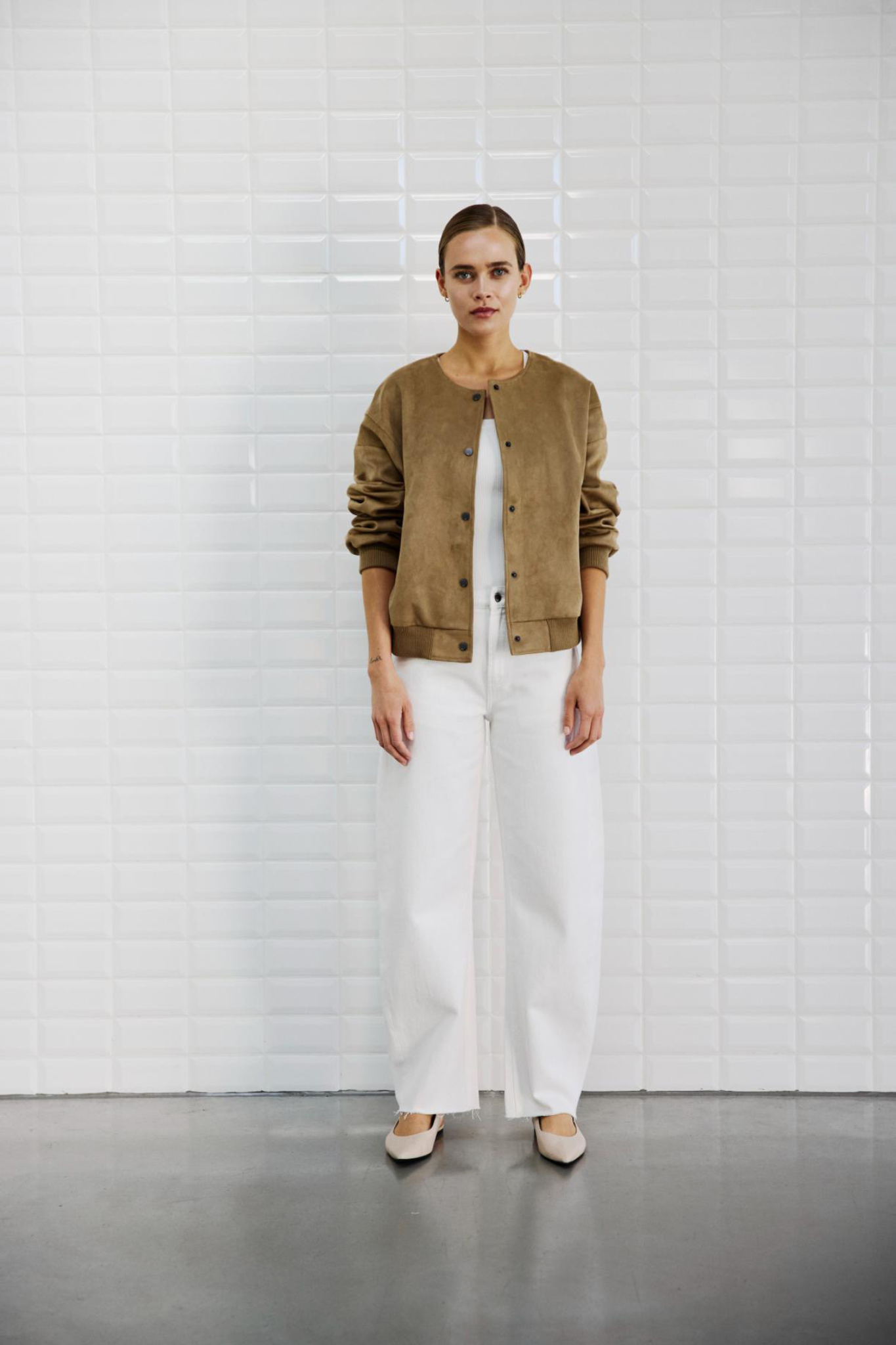 FREYA VEGAN SUEDE BOMBER JACKET - MID FALCON
