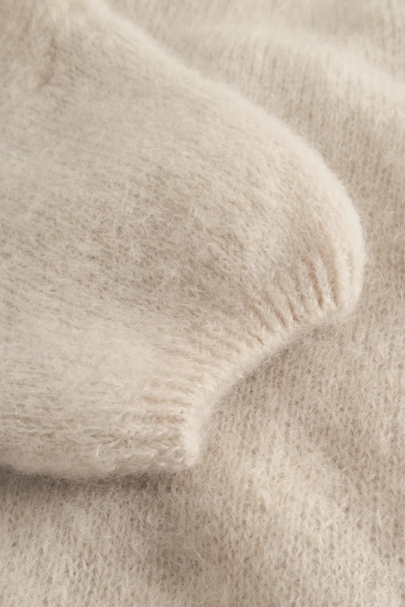 LORELL KNIT CARDIGAN - BEIGE