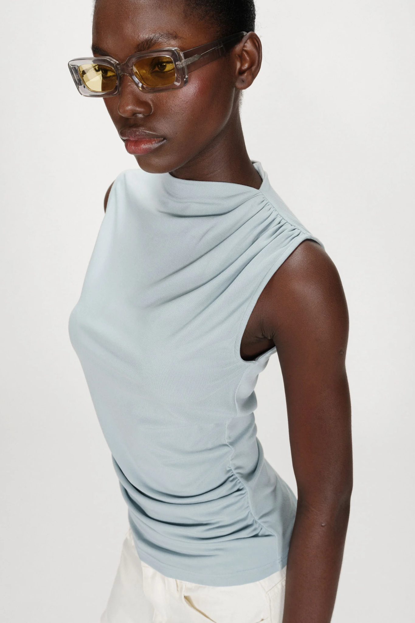 VALLEY SLEEVELESS TOP - CIEL