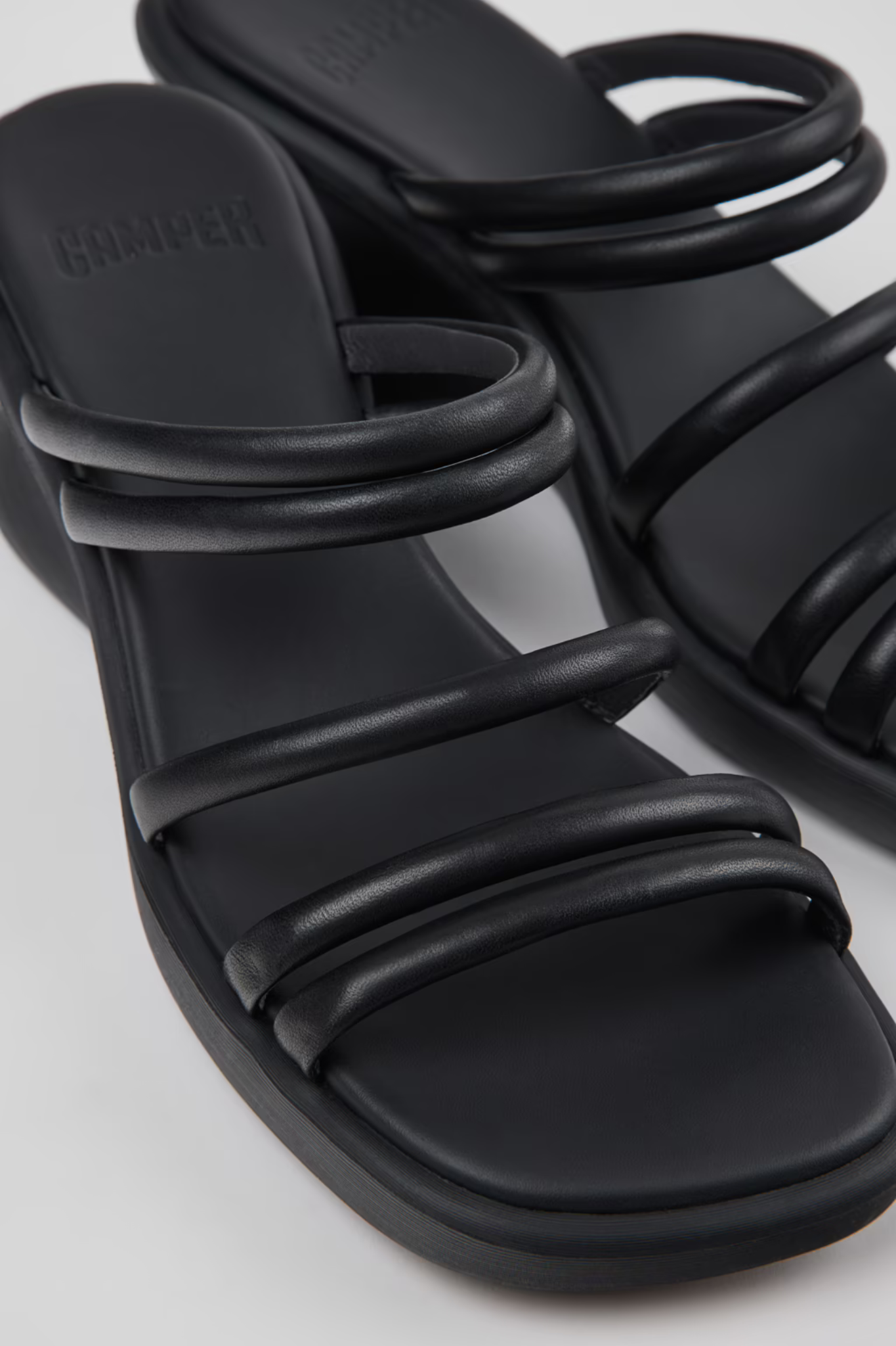 LOUISE WOMEN SANDAL - BLACK