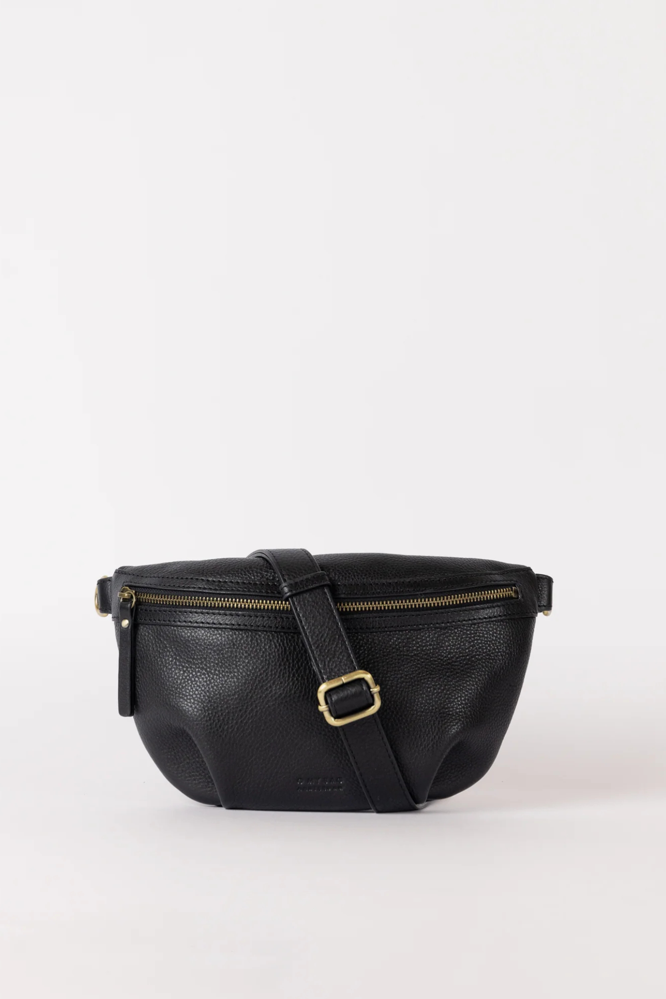 MILO BAG - BLACK SOFT GRAIN
