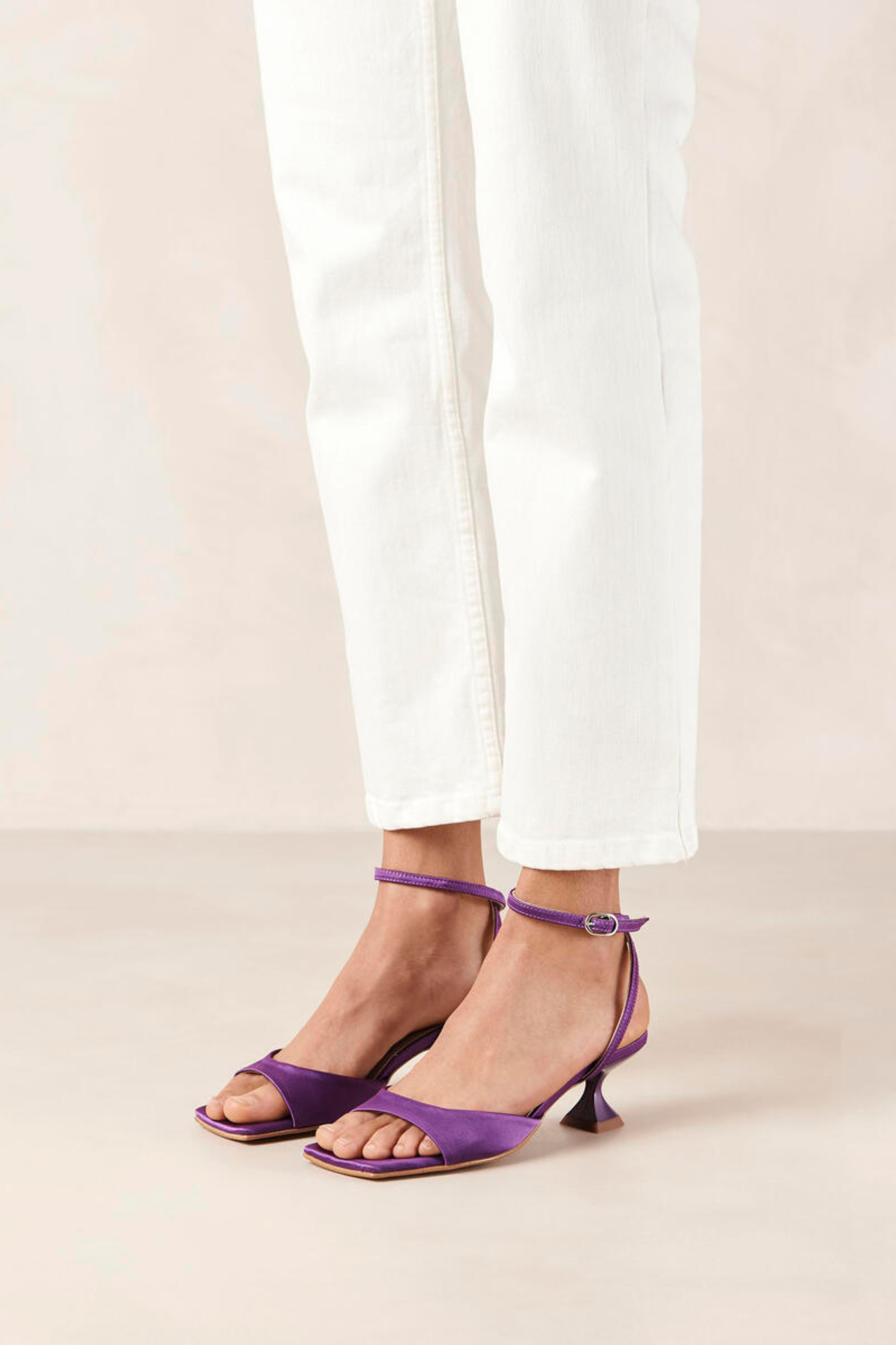 SKYE SILKY SANDALS - PURPLE