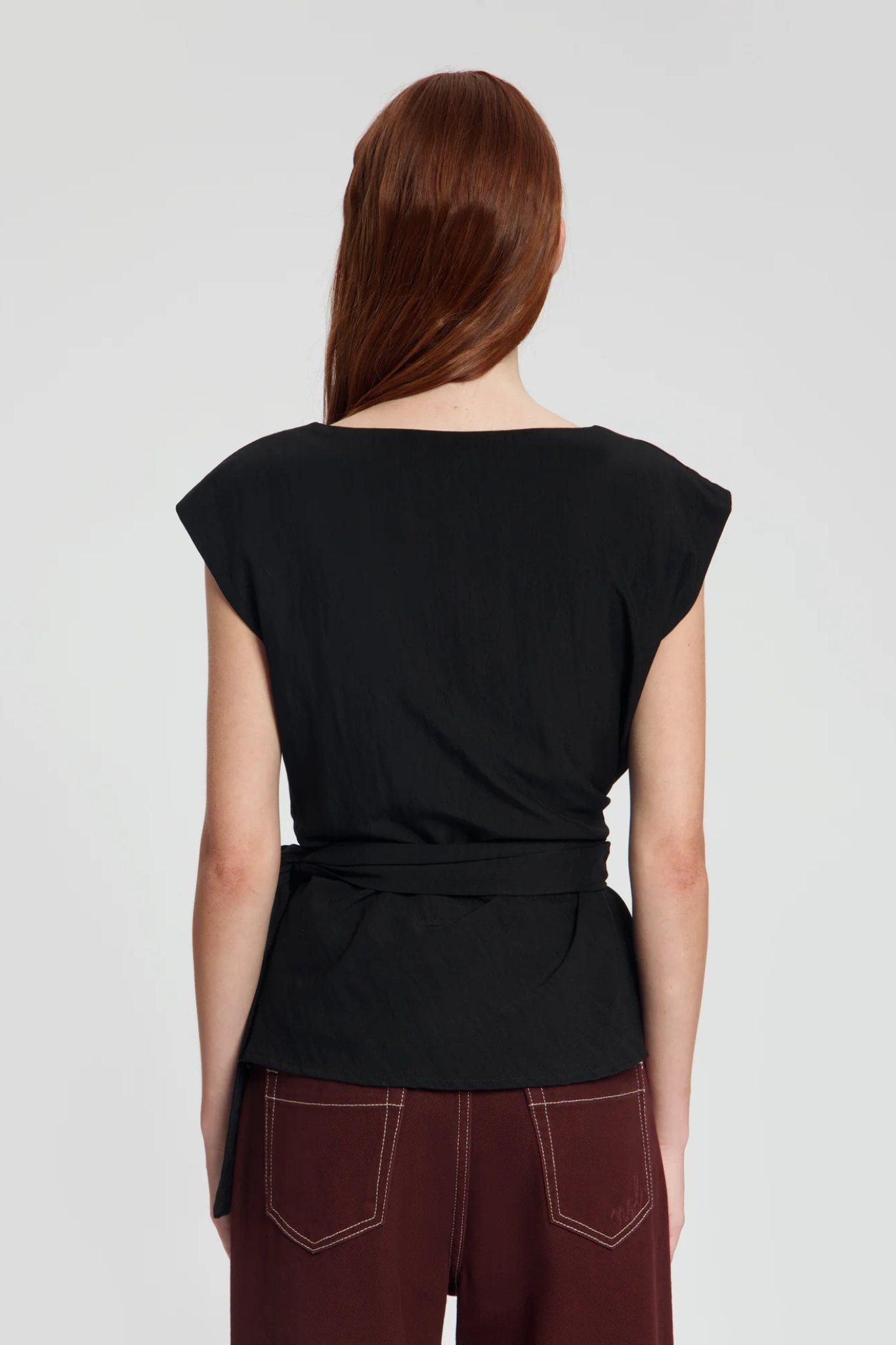 MADDIE TIE TOP - BLACK