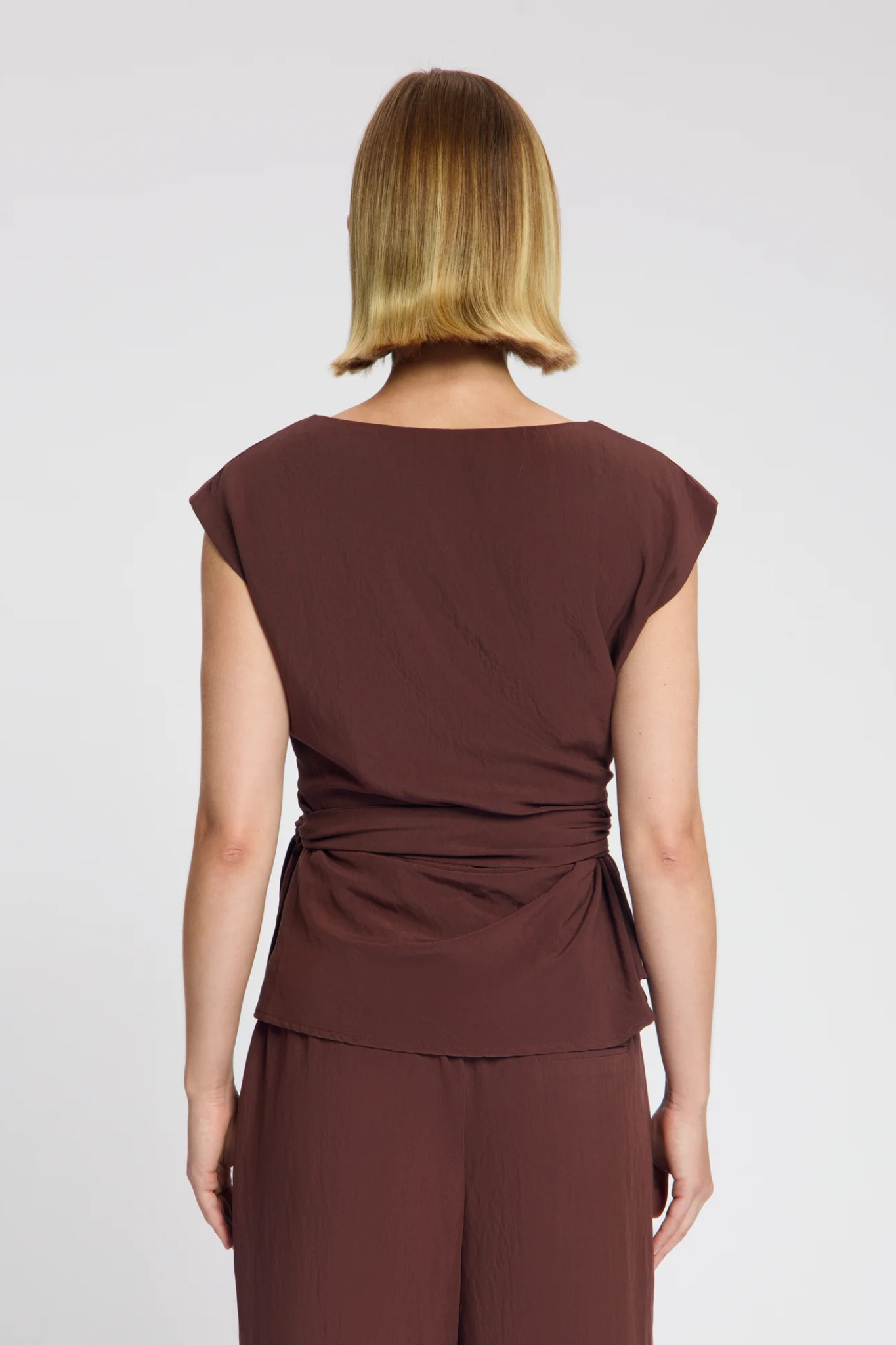MADDIE TIE TOP - BORDAUX