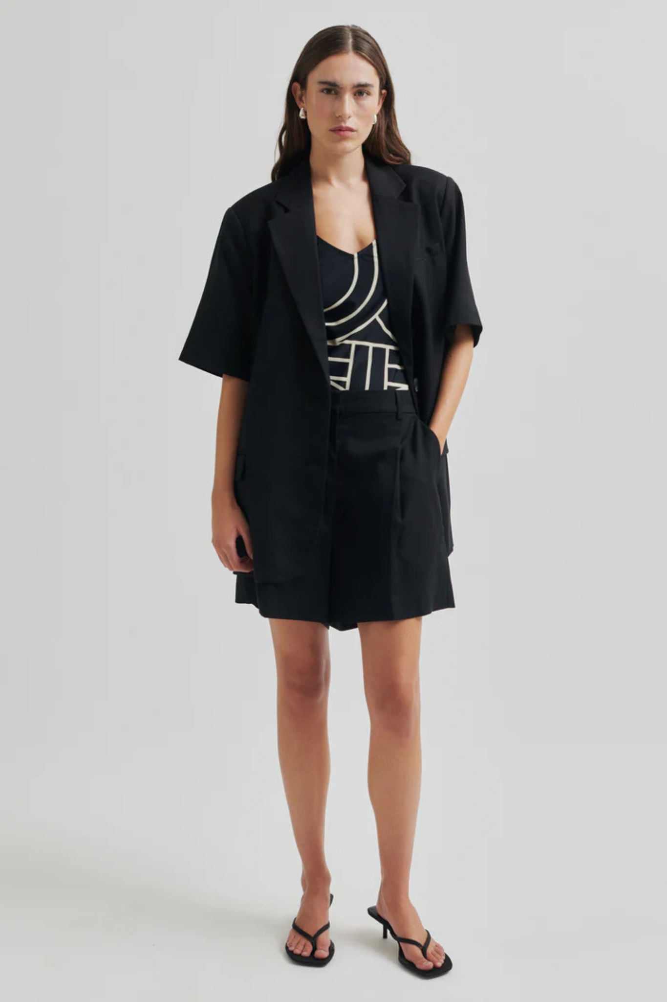 SHARO SS BLAZER - BLACK