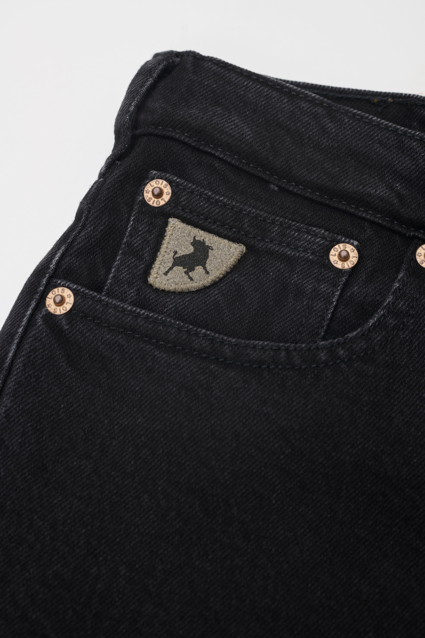 LINDSAY PALAZZO JEANS - BLACK ENZYME