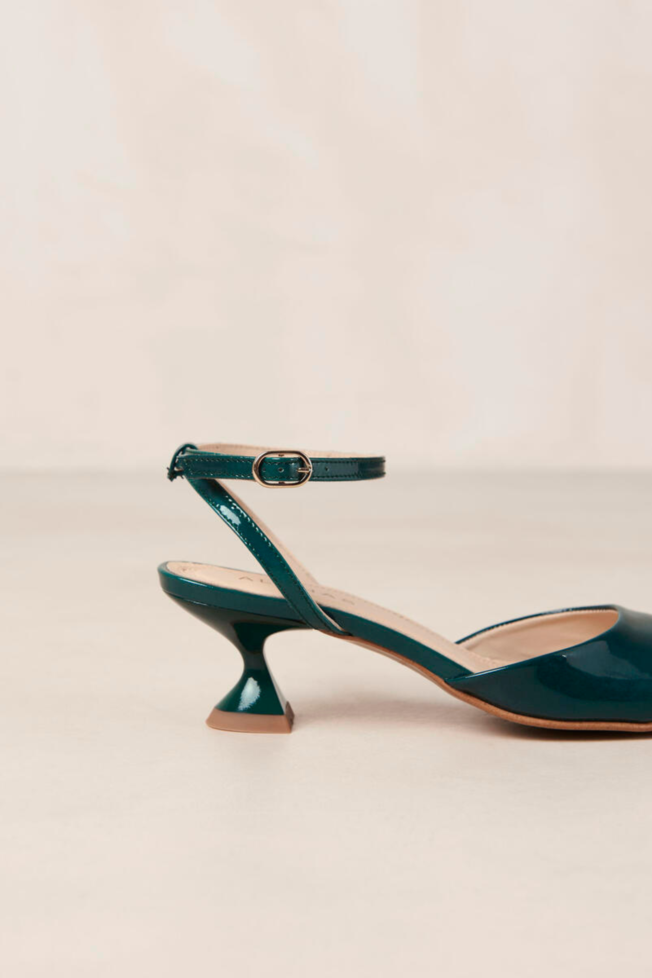 SKYE ONIX LEATHER SANDALS - JADE GREEN