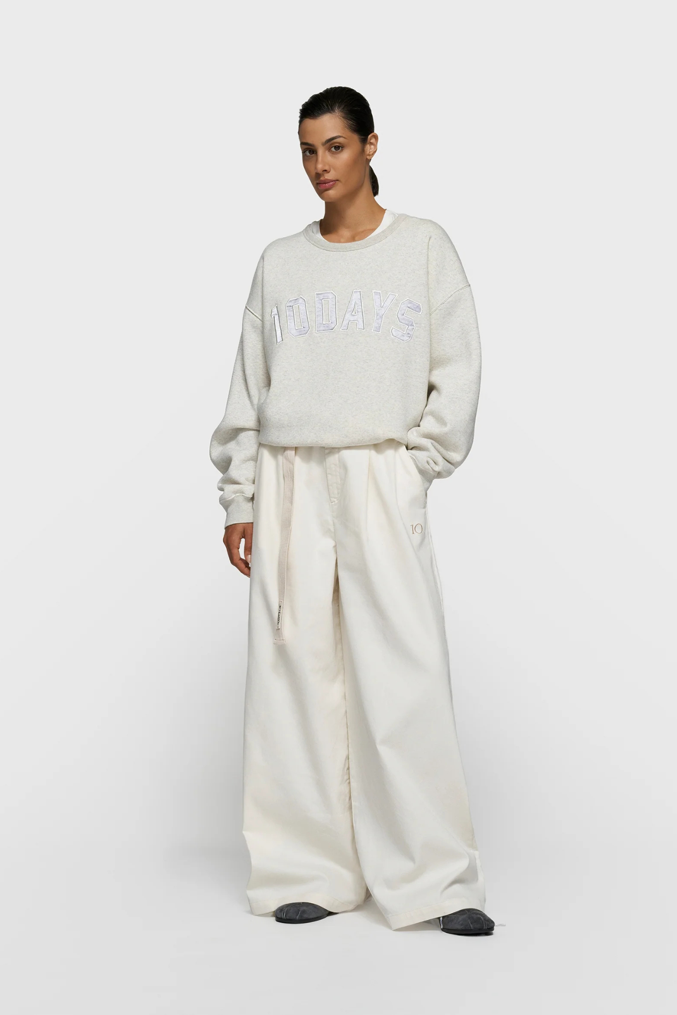 STATEMENT SWEATER - SOFT WHITE MELEE