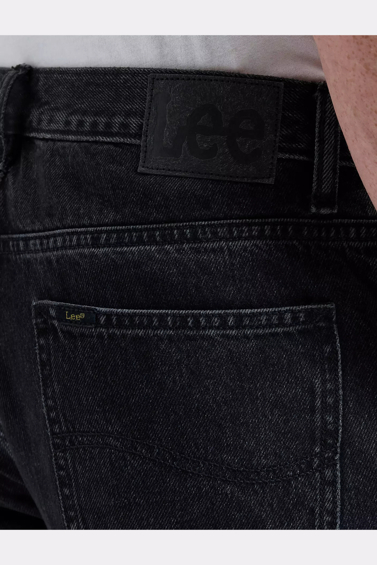 HADEN RELAXED STRAIGHT JEANS - CERBERUS