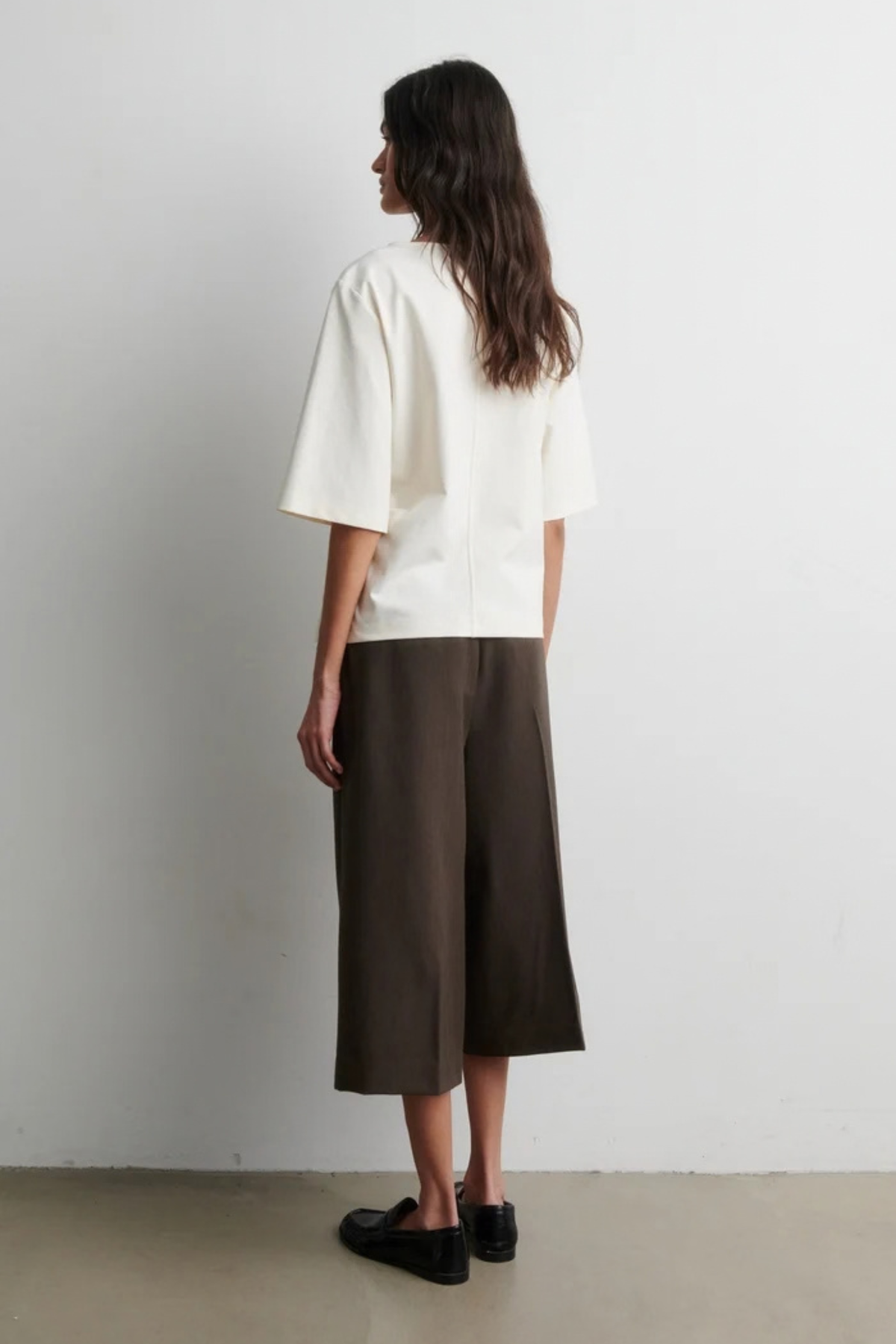 ARKAI DRAPE T-SHIRT - EGGNOG
