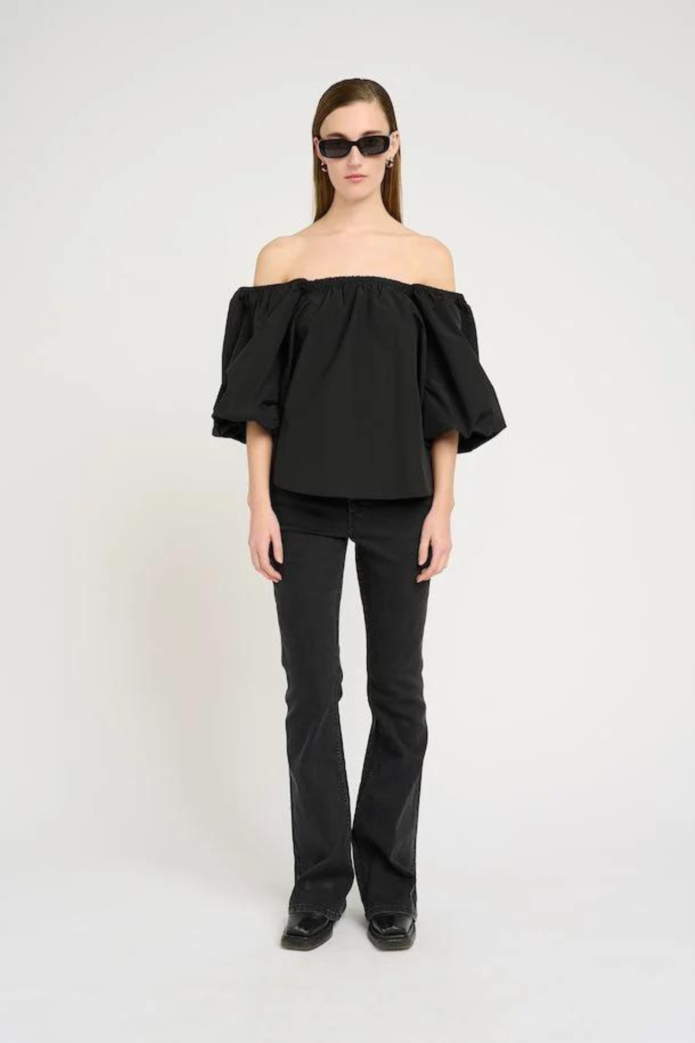 PAMPA OFF SHOULDER BLOUSE - BLACK