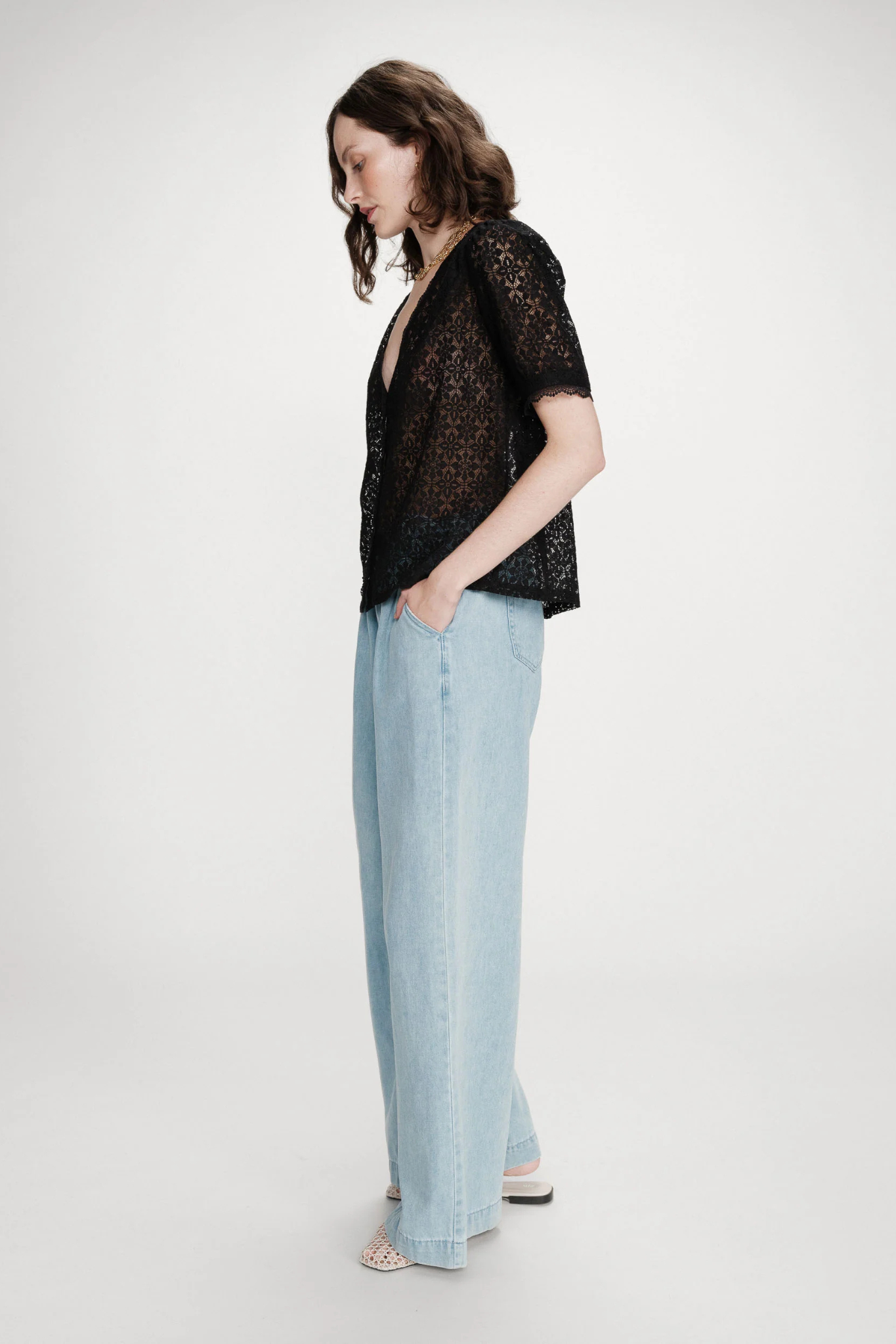 VICKY BLOUSE - BLACK