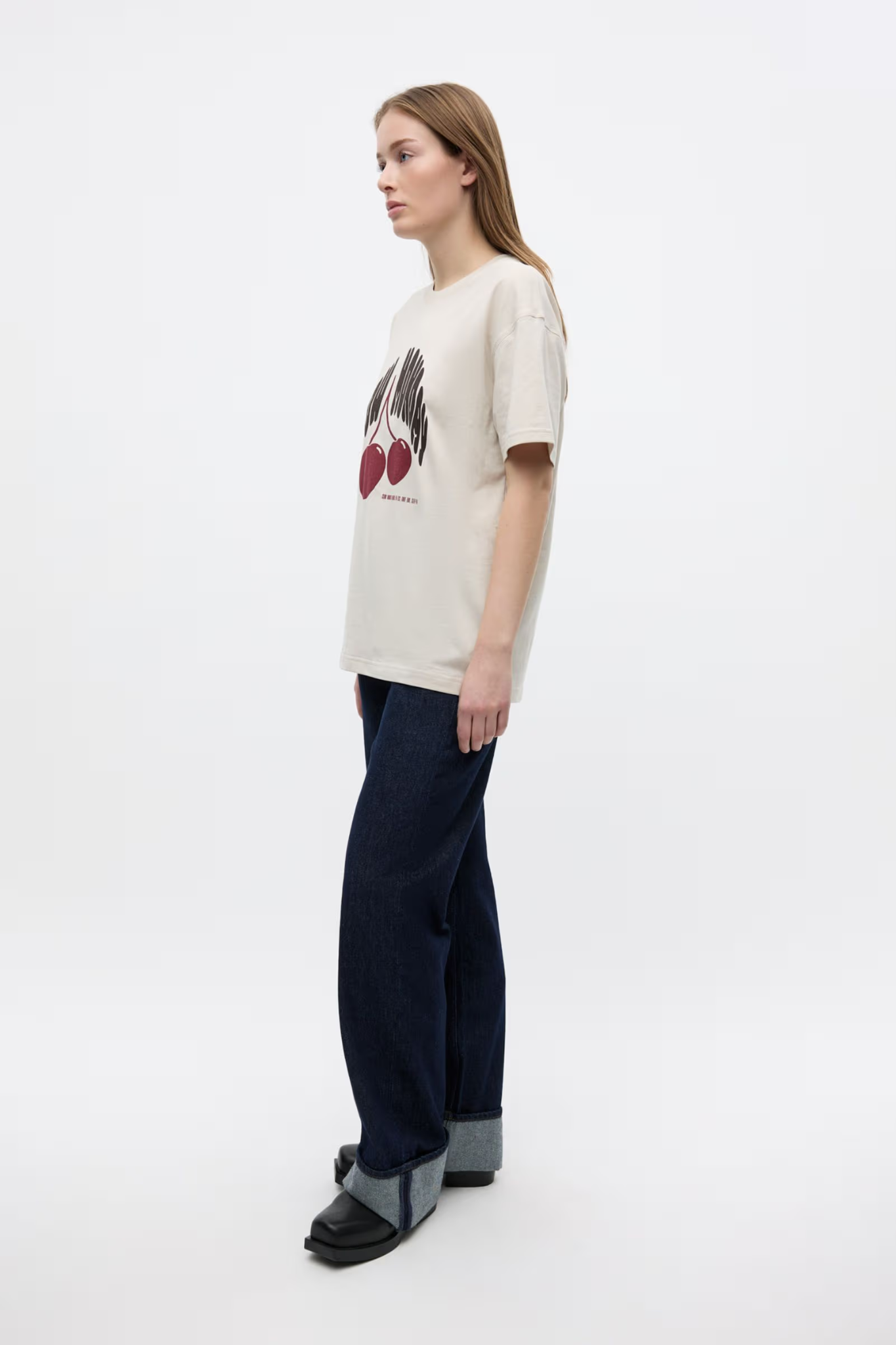KULLA SS T-SHIRT - MOONSTRUCK MONDAY