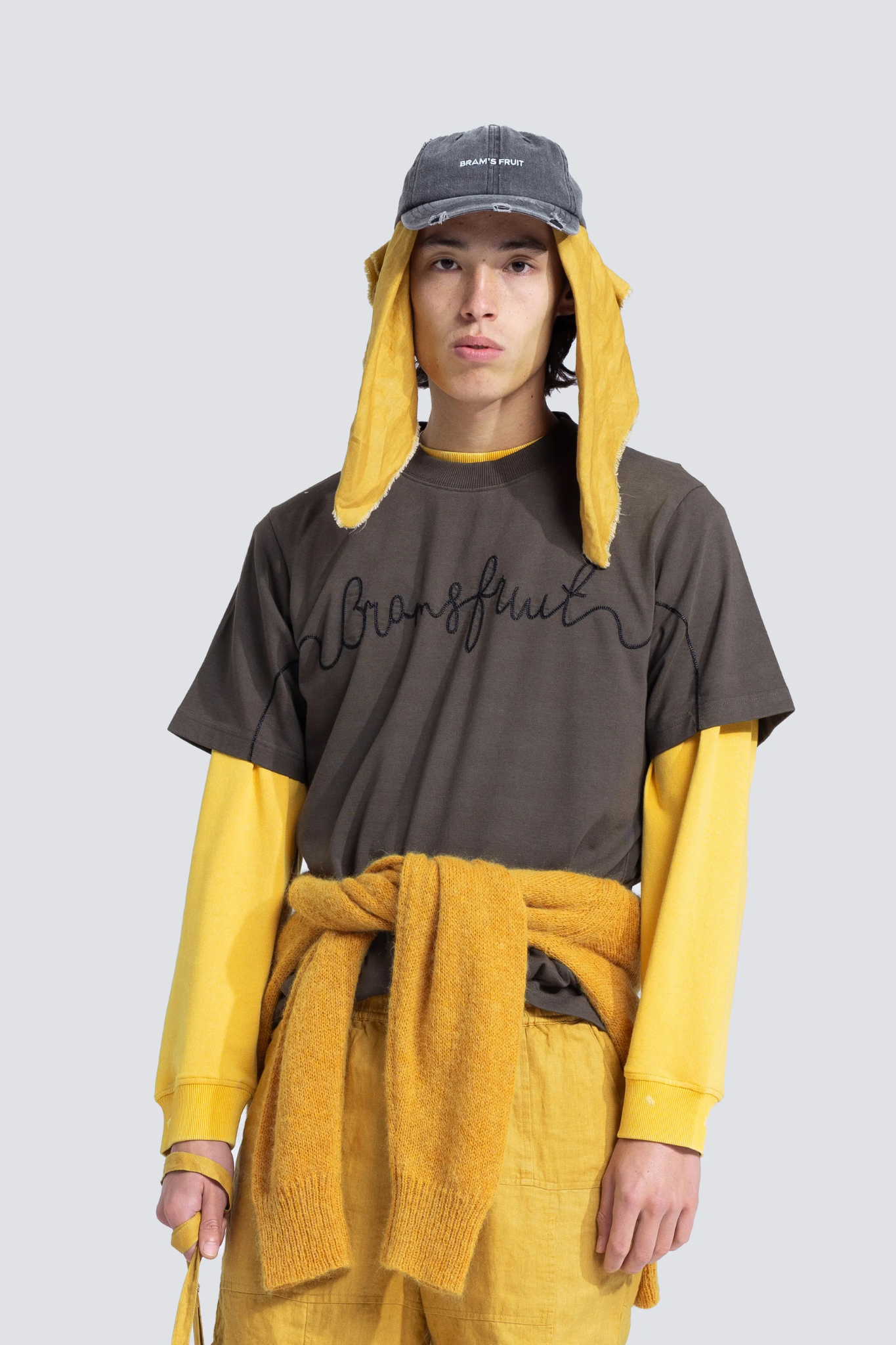 GARDEN HOSE CHAIN STITCH T-SHIRT - CHARCOAL