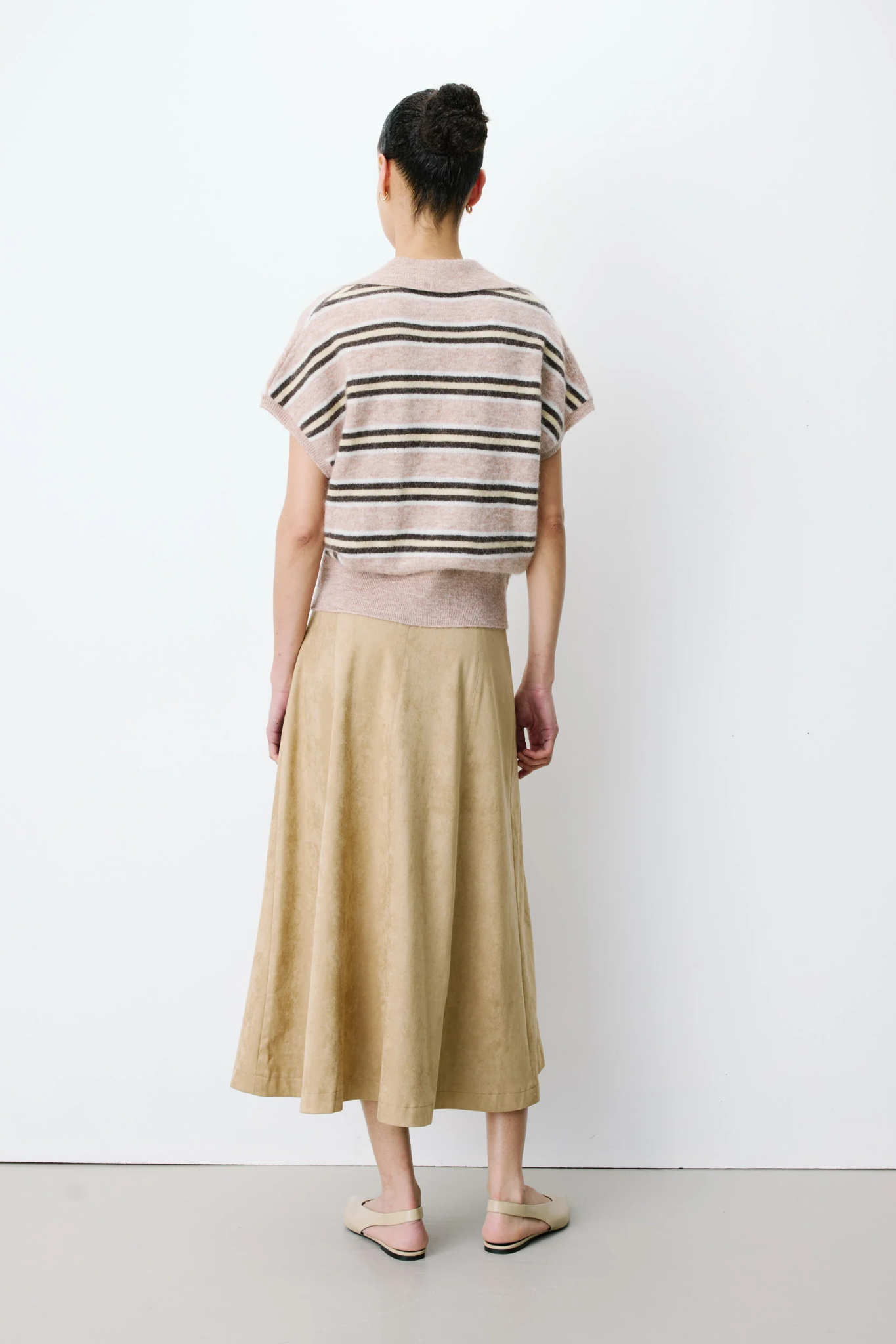 AIZEN SWEATER - BEIGE
