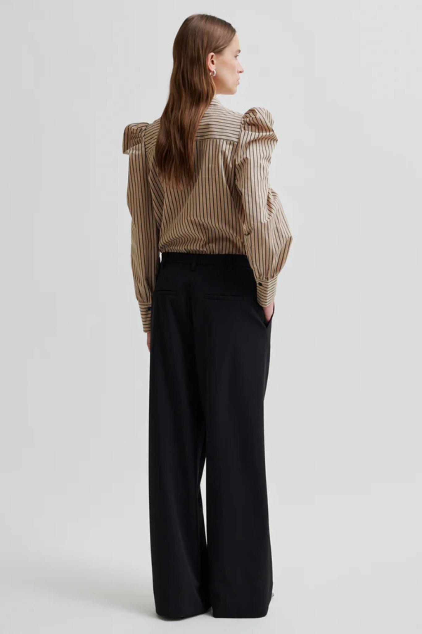 SERINA SLIM SHIRT - CAMEL