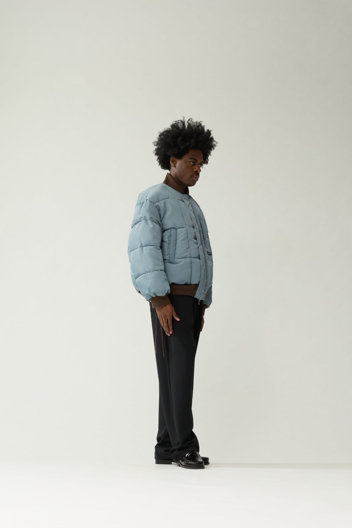 REVERSIBLE BOMBER JACKET - BROWN