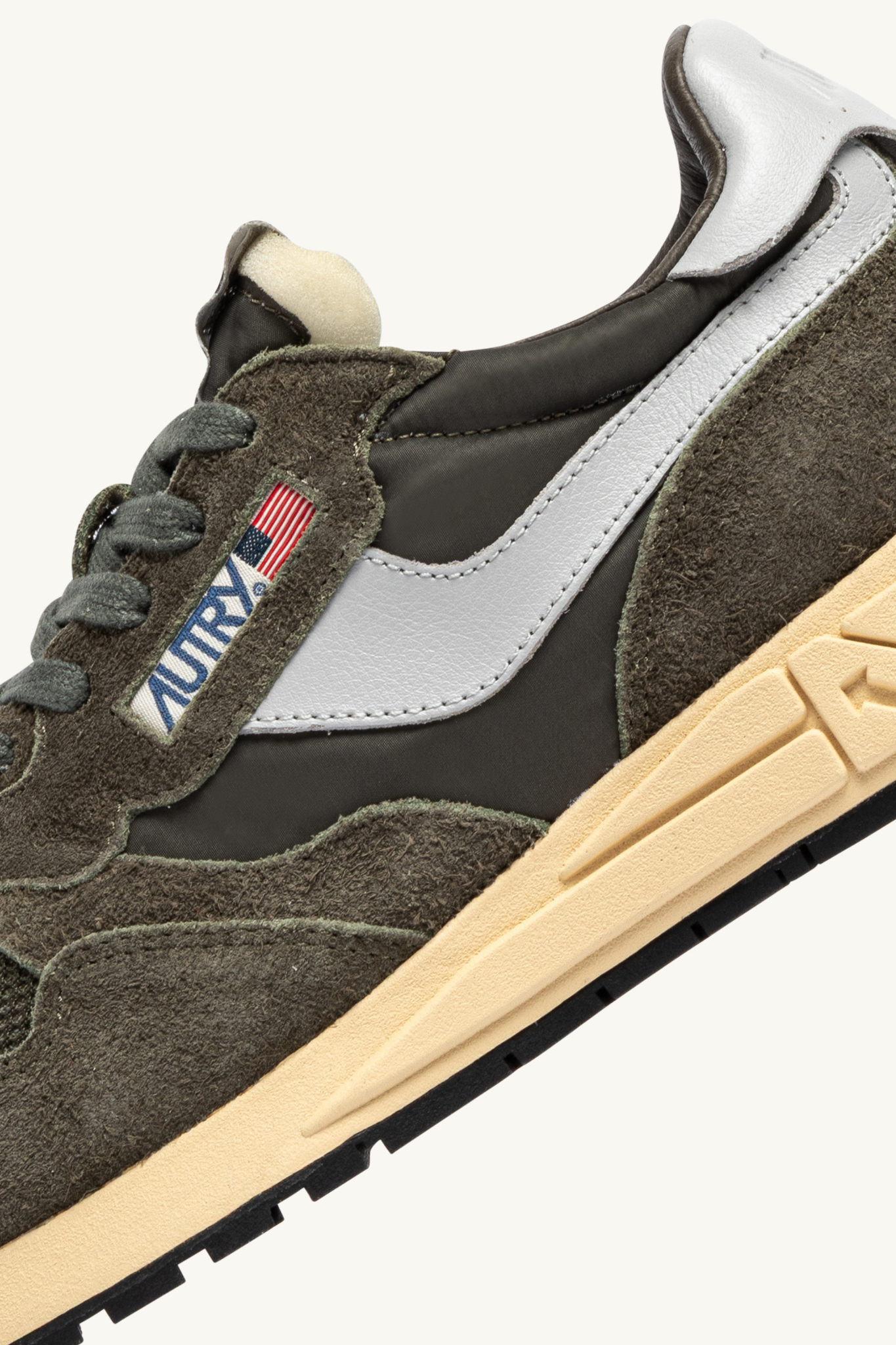 WWLM-UT52 - REELWIND LOW MEN SNEAKERS - SUEDE/NET OLIV/HARBMIST
