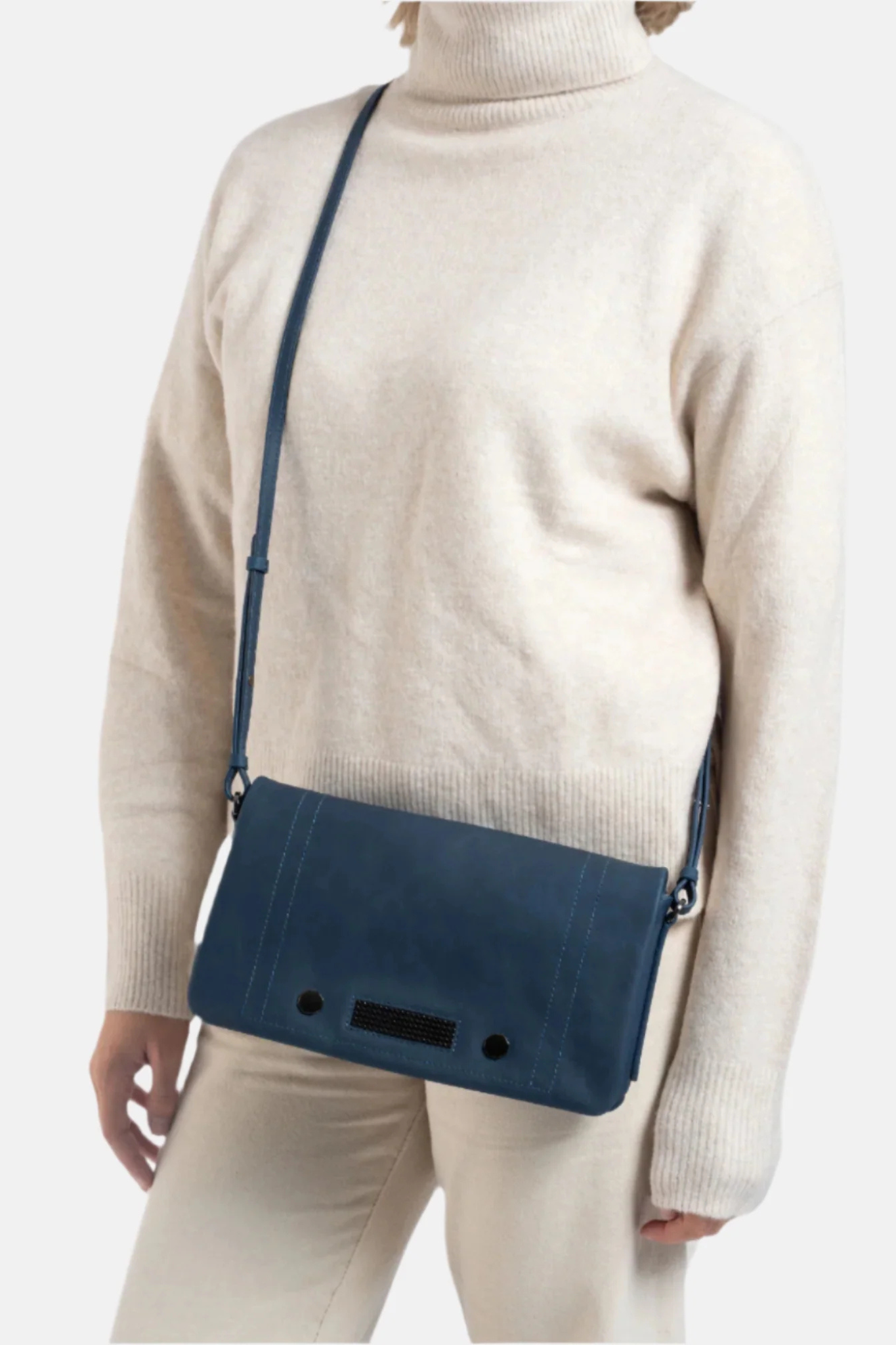 COMUS CLASSIC BAG - NAVY
