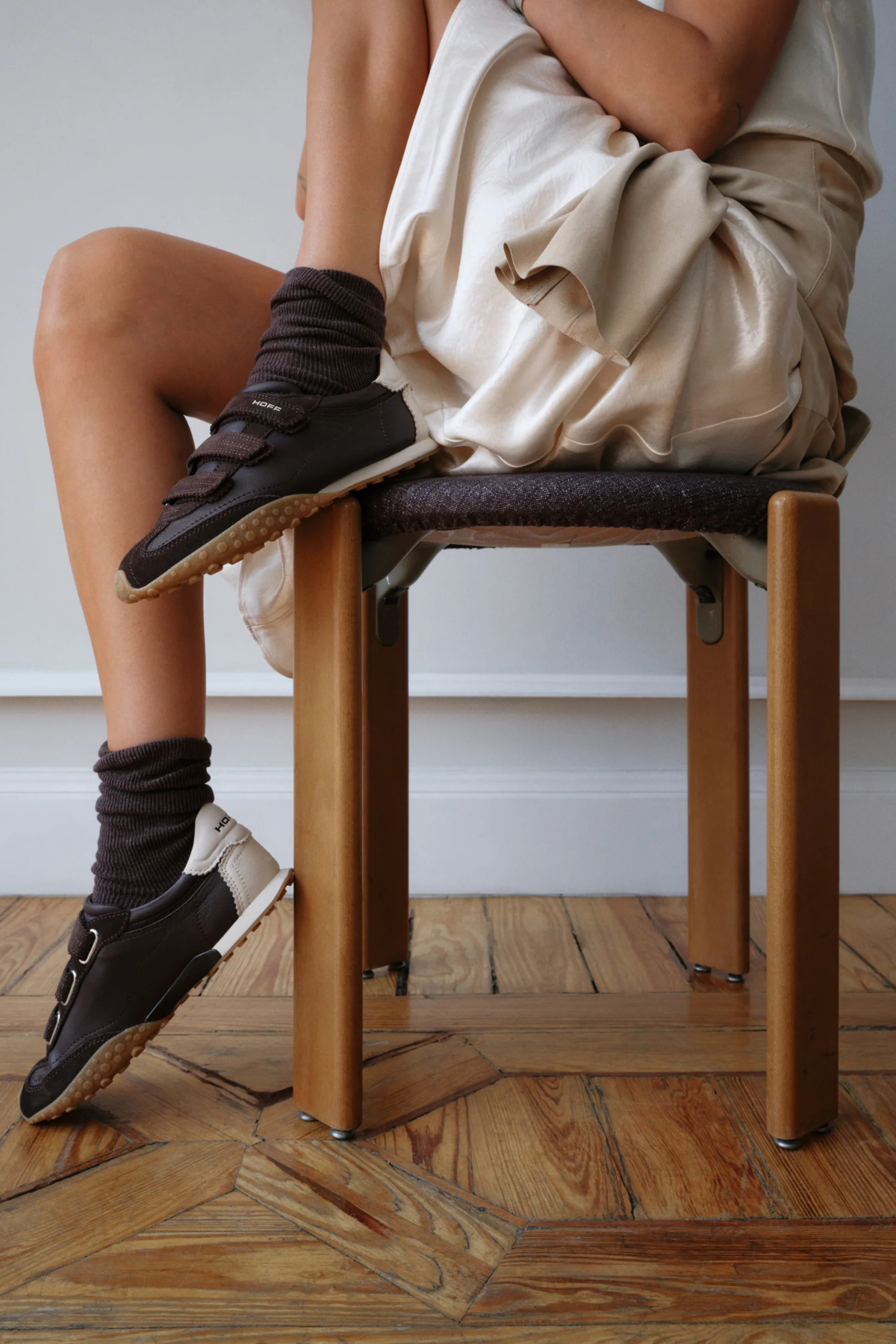 BRIDGE VELCROS WOMEN SNEAKERS -  CHOCOLATE