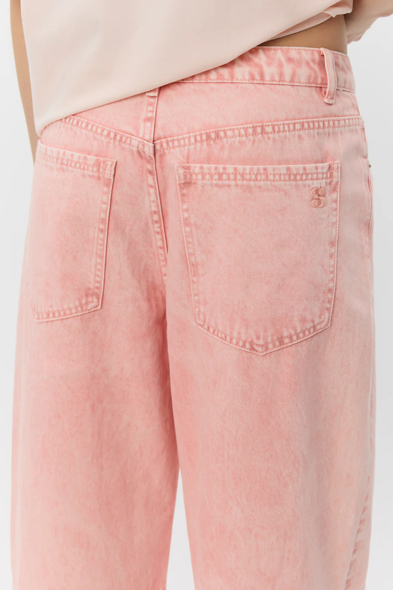 TRINIDAD TAPERED JEANS - LIGHT ROSE