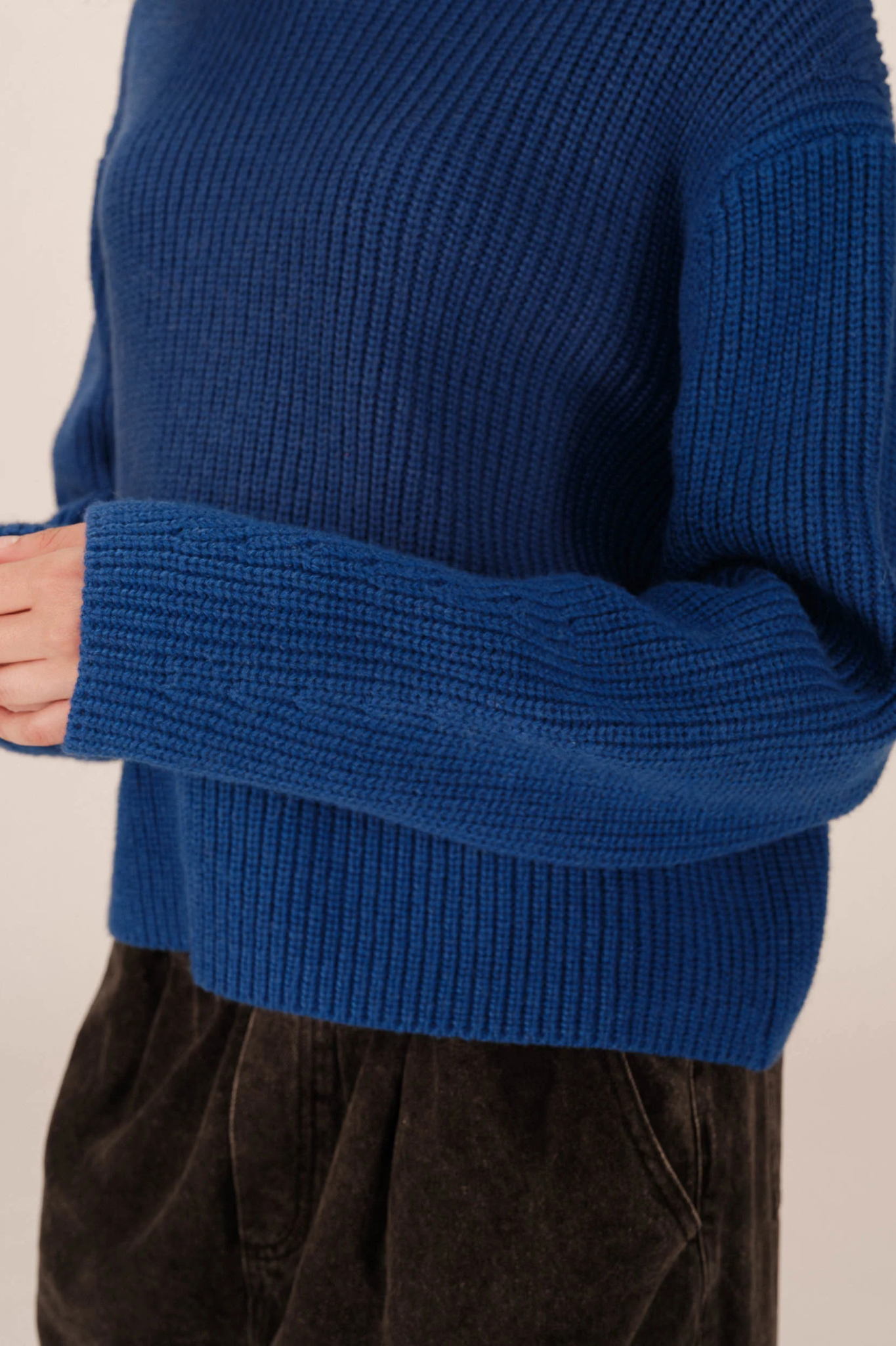 SAGAN SWEATER - BLUE COBALT