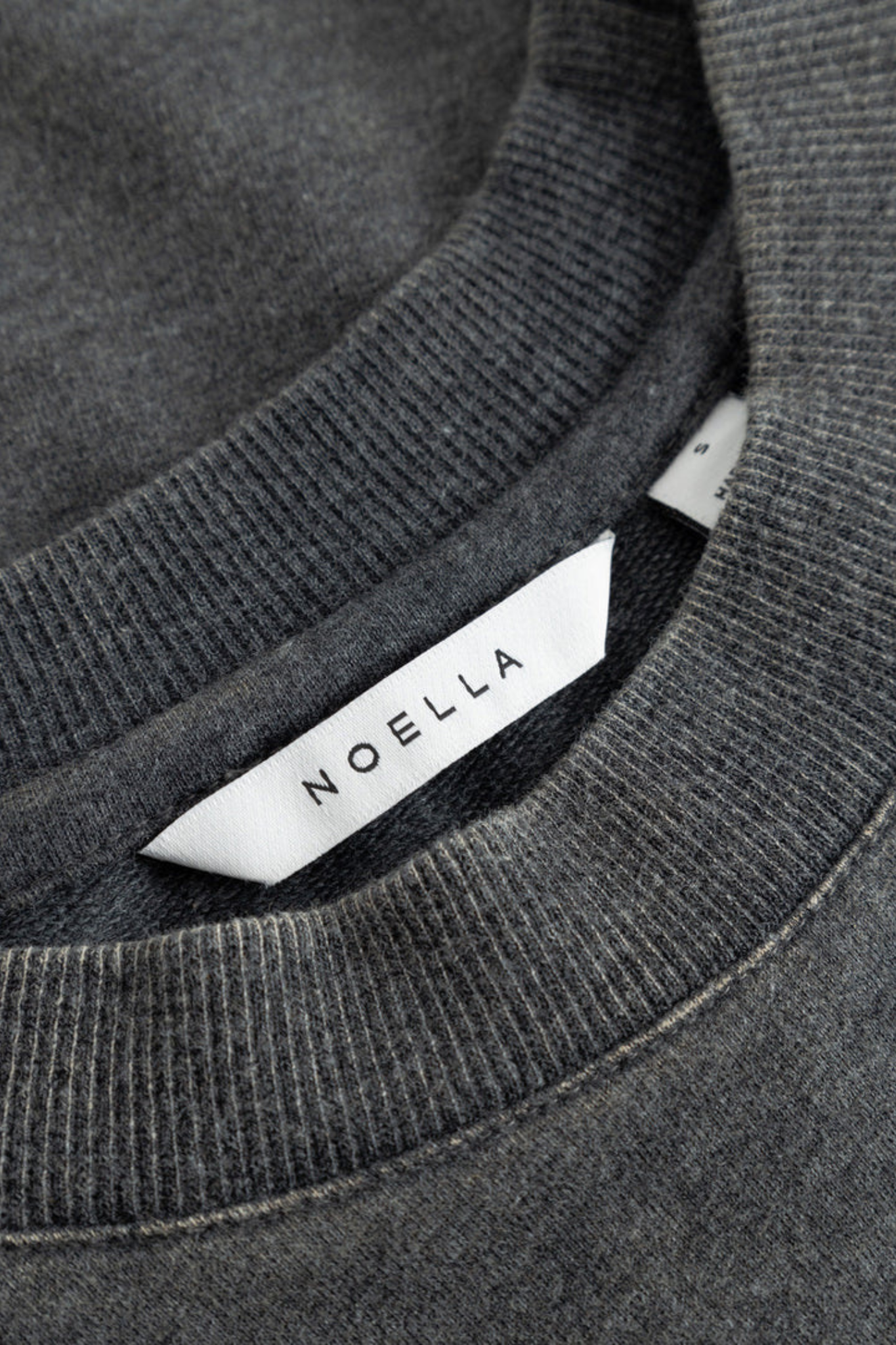 MARIGOLD T-SHIRT - GREY WASH