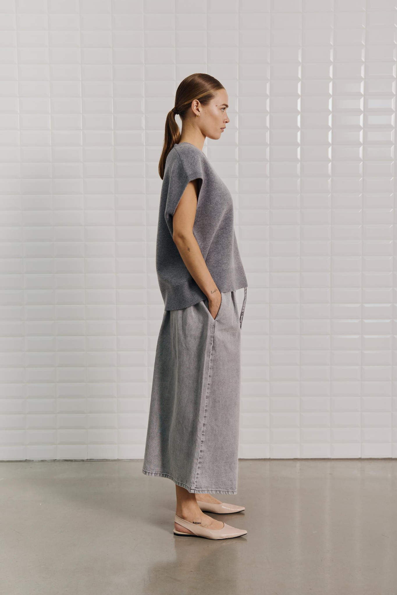 COOPER V-NECK KNITWEAR - GREY MELANGE