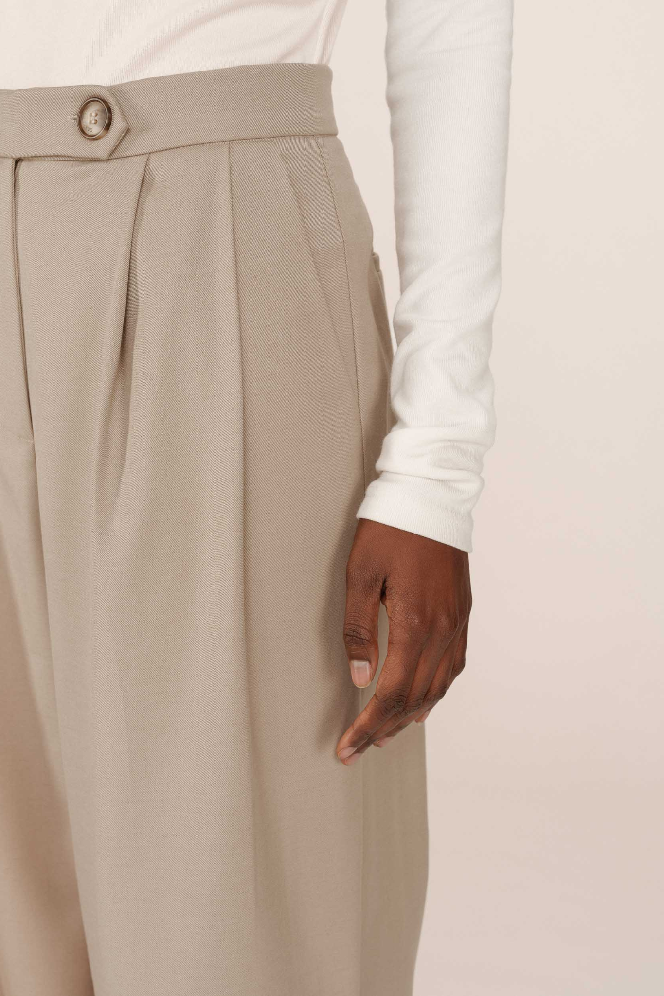 STROKES PANTS - BEIGE