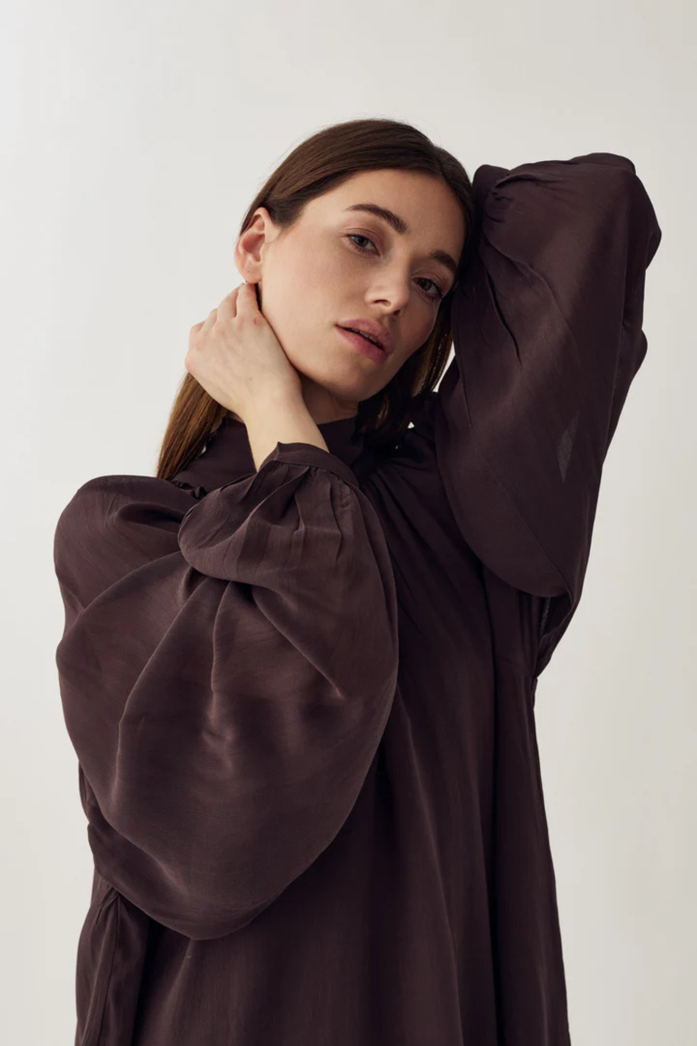 LORENIA DRESS - CHOCOLATE