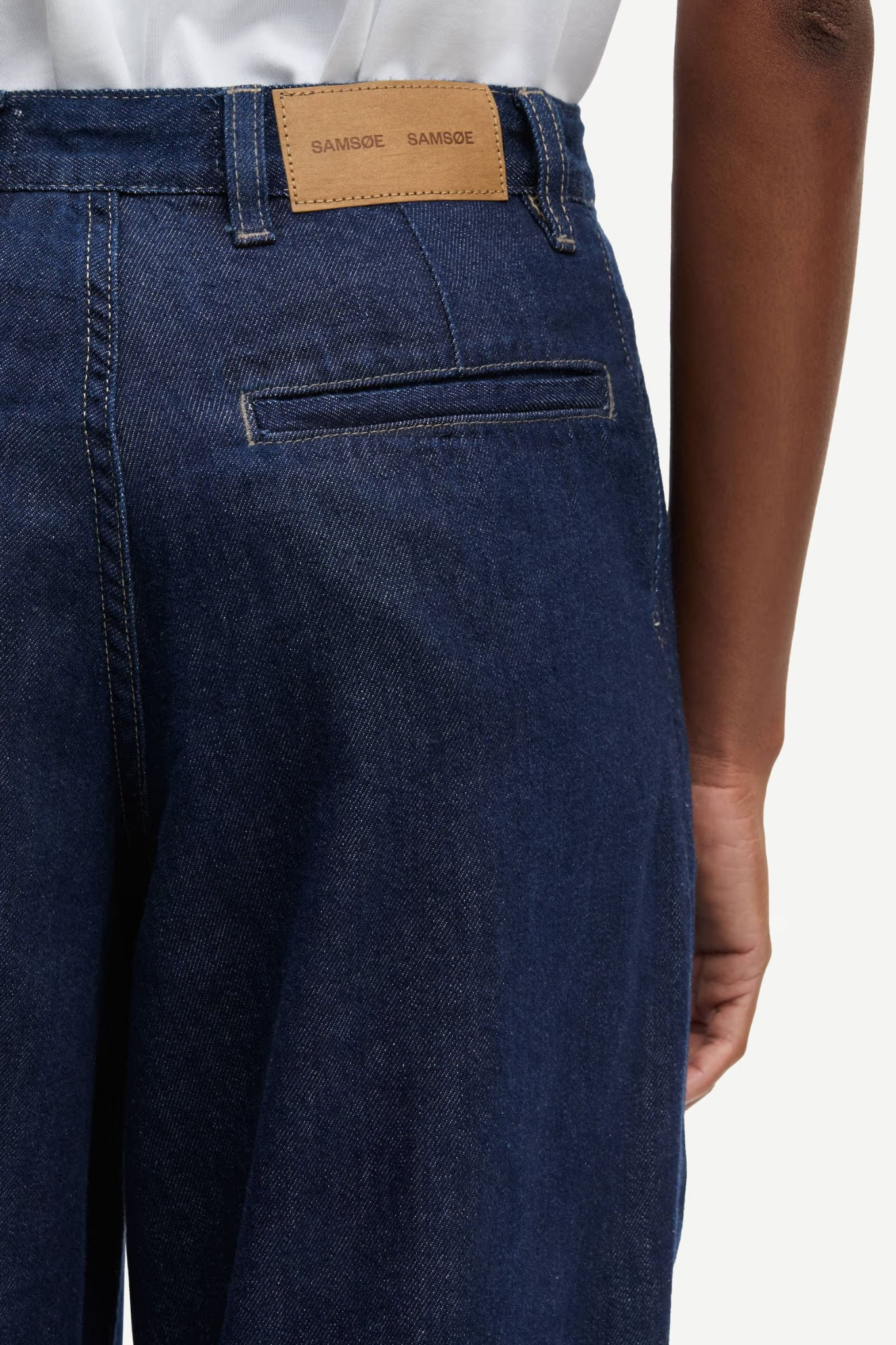 HARPER PLEAT JEANS - SOFTDENIM