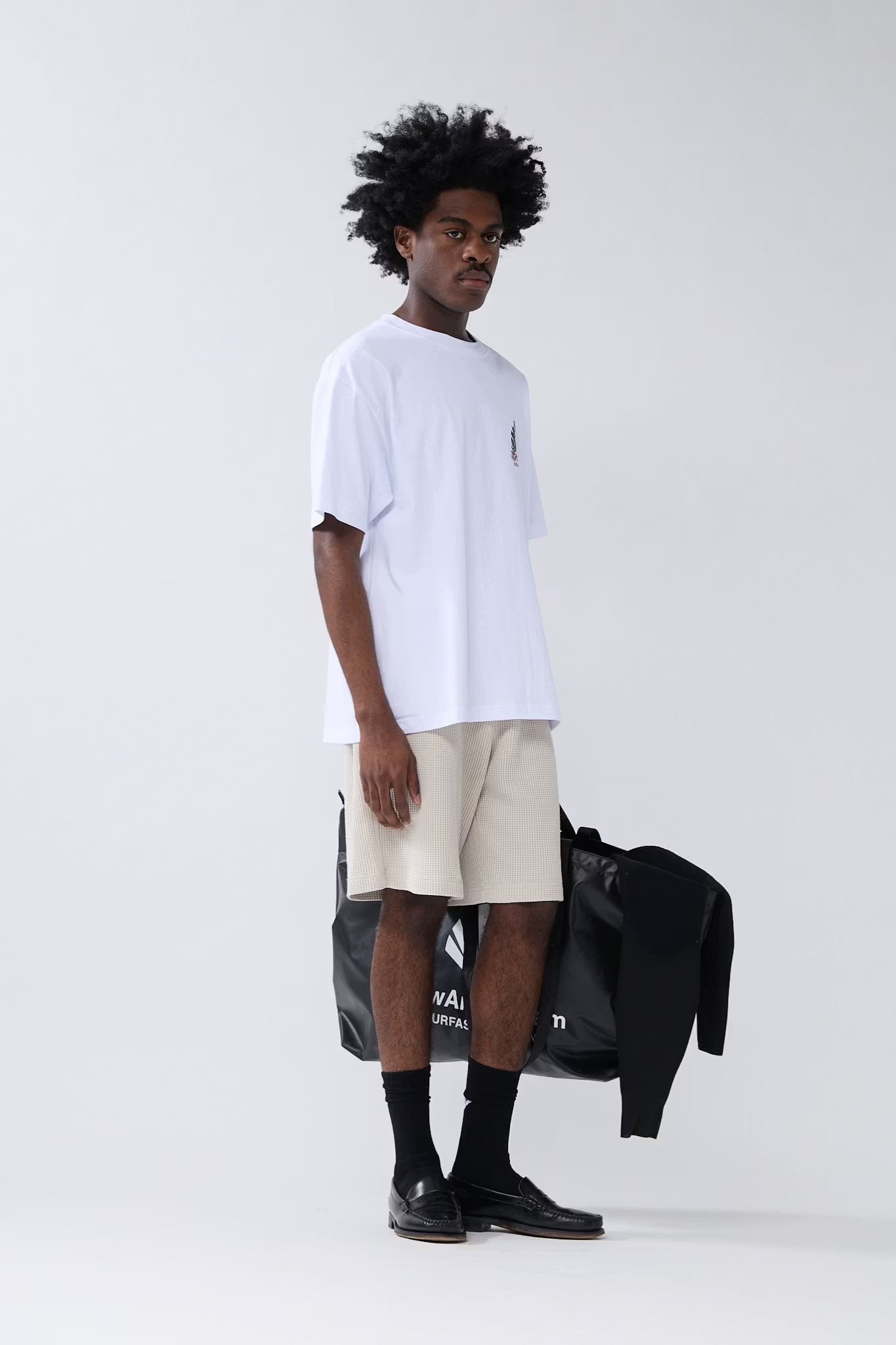 BUFFET T-SHIRT - WHITE