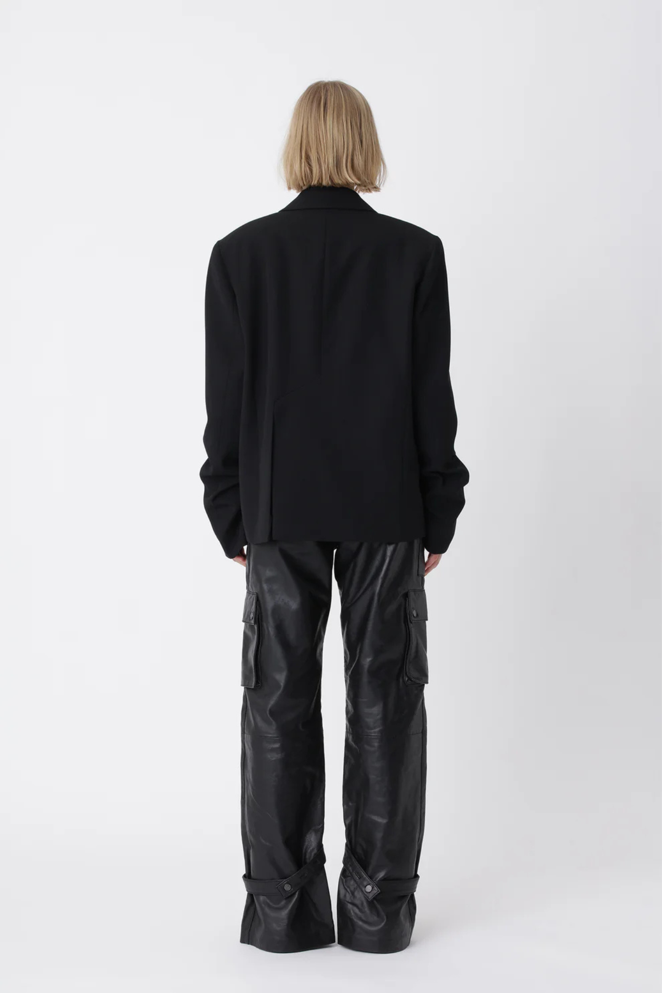 ANIRA BLAZER - BLACK