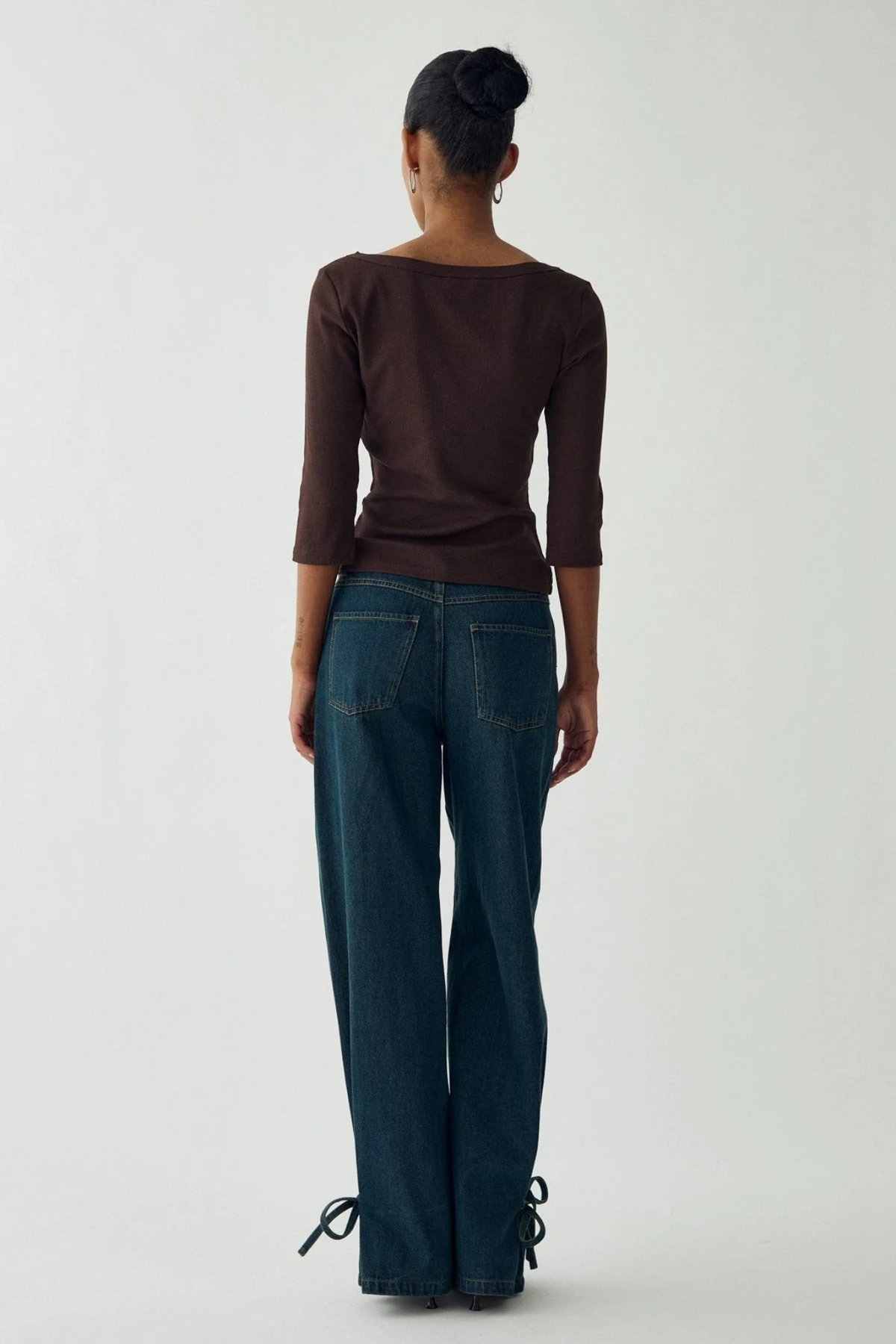 NIKEETA TOP - CHOCOLATE