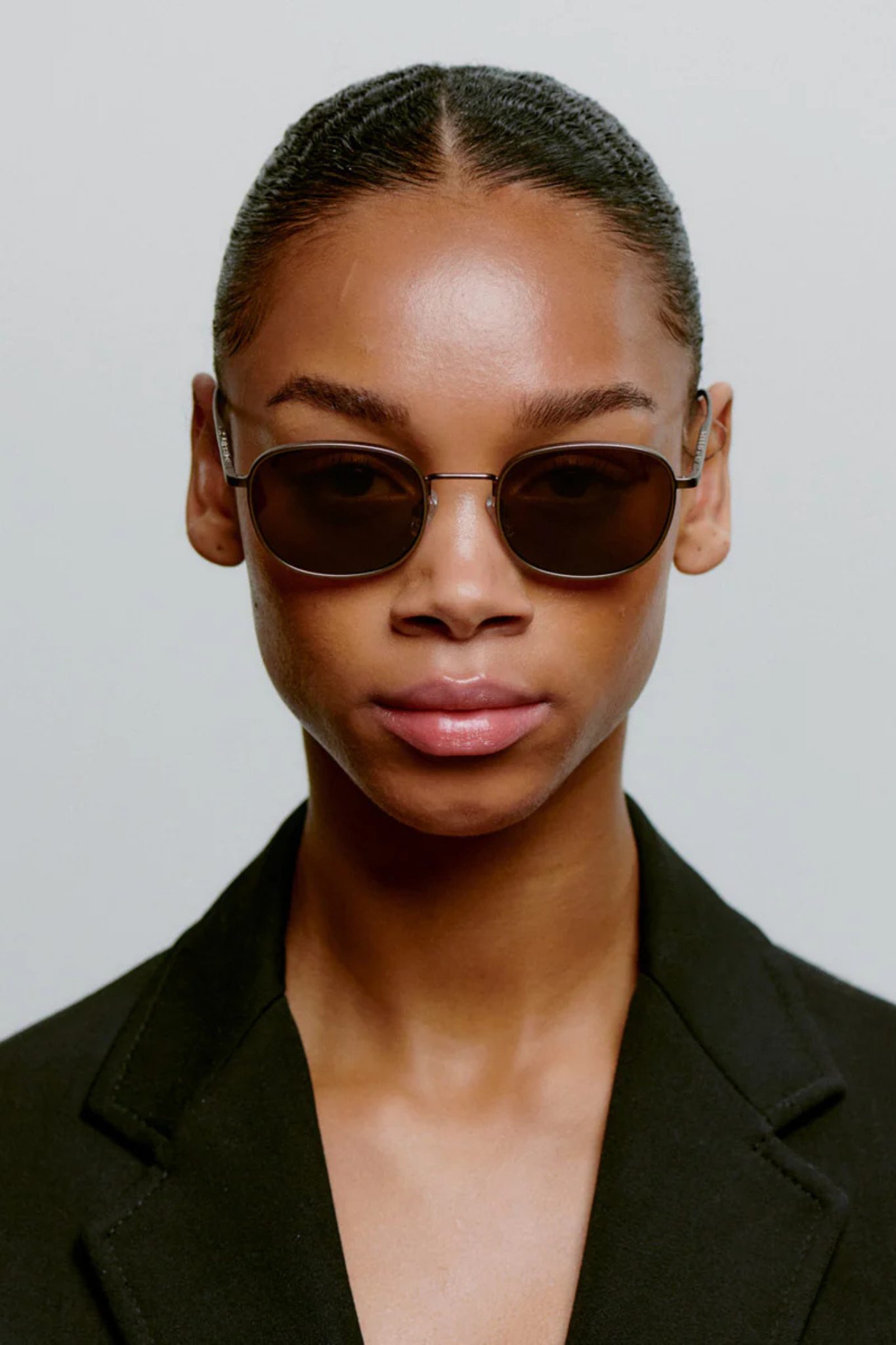 HELLO SUNGLASSES - MATTE BROWN