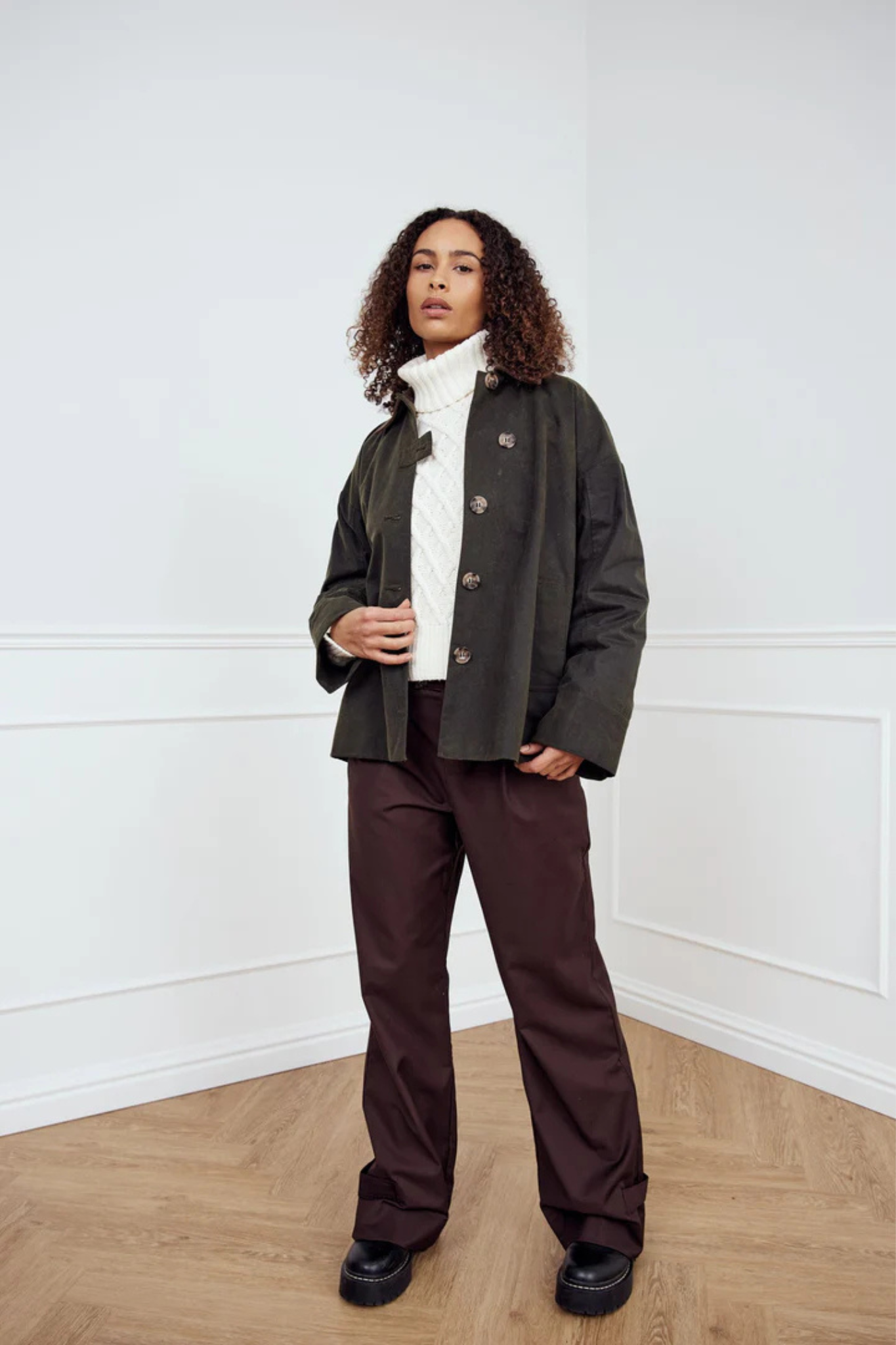 LUPITA JACKET - MILITARY GREEN